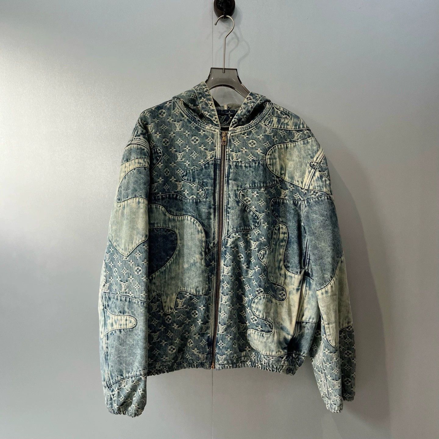 Louis Vuitton 【LV】Louis Vuitton Nigo Collaboration Structured Denim Jacket Size XXL / US 16-18 / IT 52-54 - 1 Thumbnail