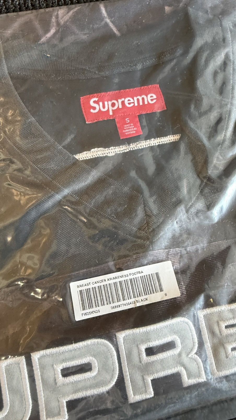 Supreme Supreme breast cancer awareness football jersey (black) S Size US S / EU 44-46 / 1 - 2 Thumbnail
