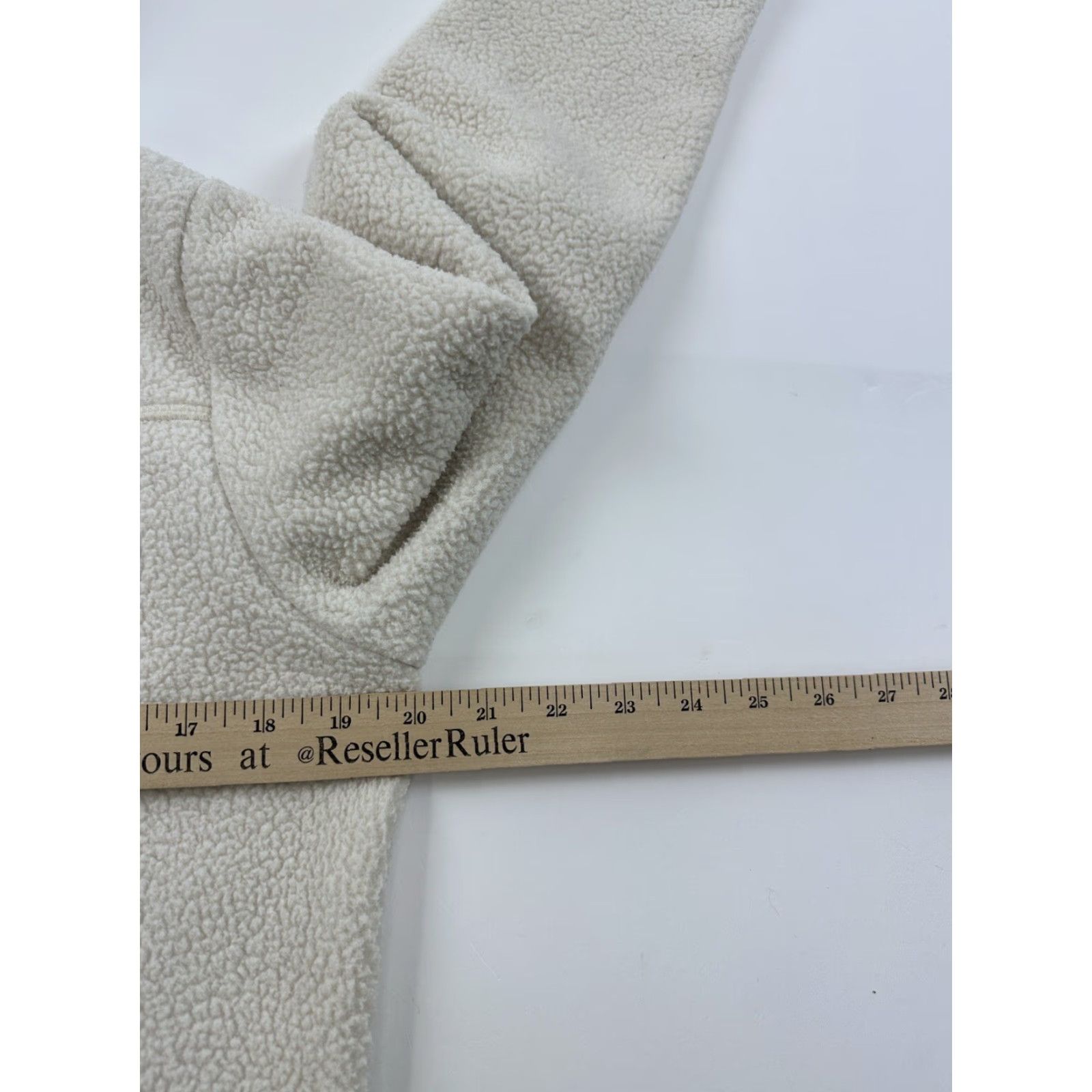 Vintage Columbia Jacket Women’s Small Ivory Cream Hooded Full Zip Fleece Medium Highlights: Basic, Winter, Fall, Spring, Zip, Regular Fit Size S / US 4 / IT 40 - 6 Thumbnail