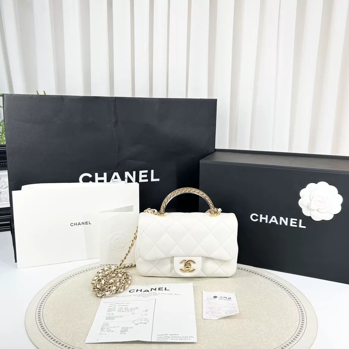 Chanel Pre-loved Bag Very good condition Size ONE SIZE - 1 Thumbnail