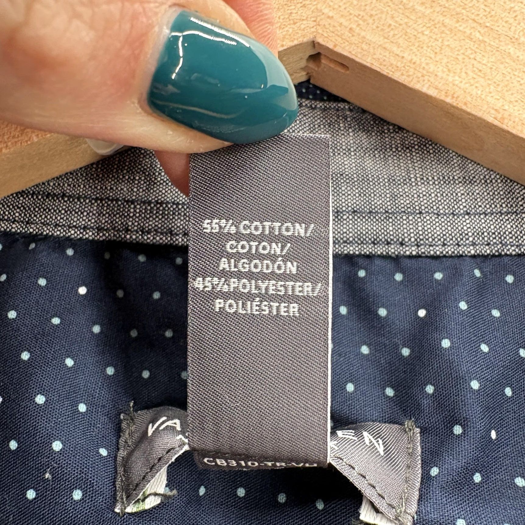 Van Heusen Van Heusen Shirt Mens 2XL Blue Polka Dot Long Sleeve Button Front Slim Business Size US XXL / EU 58 / 5 - 4 Thumbnail