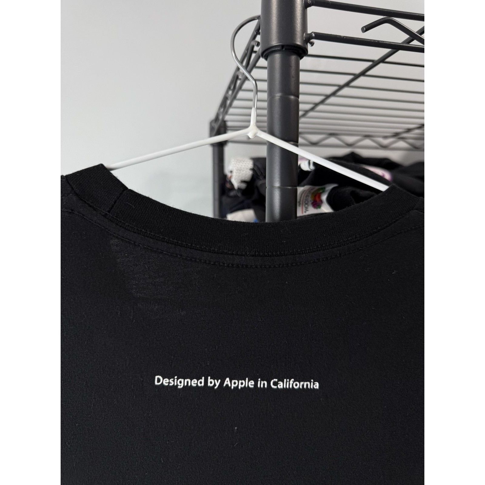 Apple Vintage Apple T Shirt IPhone Windows Linux Sony Nokia Size US L / EU 52-54 / 3 - 4 Thumbnail