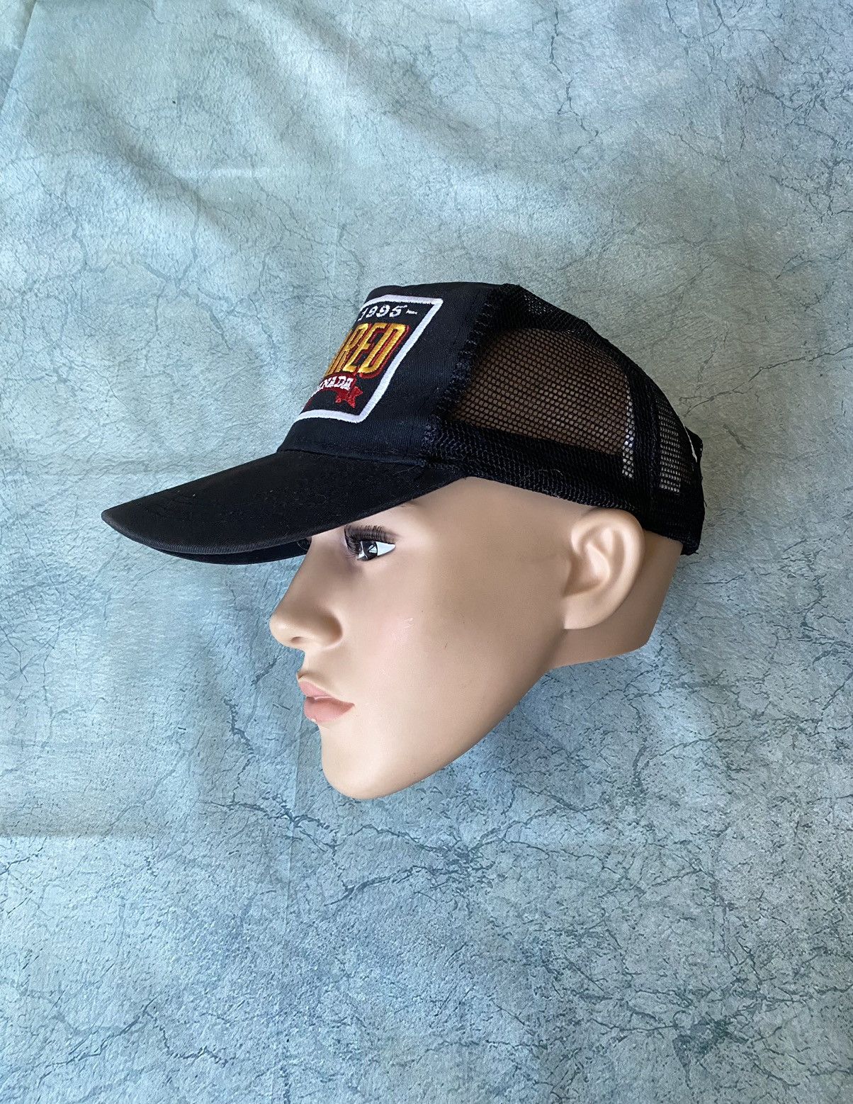 Dsquared2 fashion trucker cap