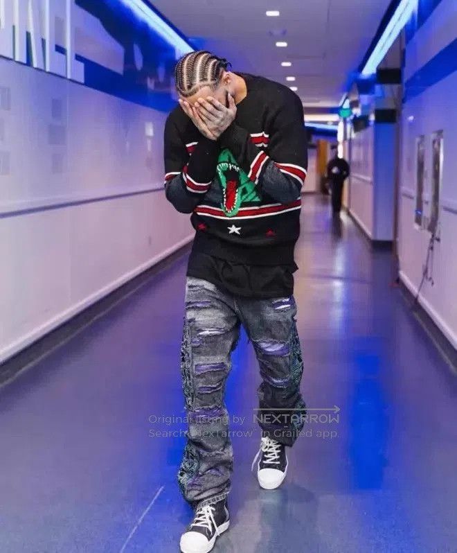 Saint Laurent Paris Black Dinosaur Graphic Long Sleeve Sweater. Size US XS / EU 42 / 0 - 6 Thumbnail