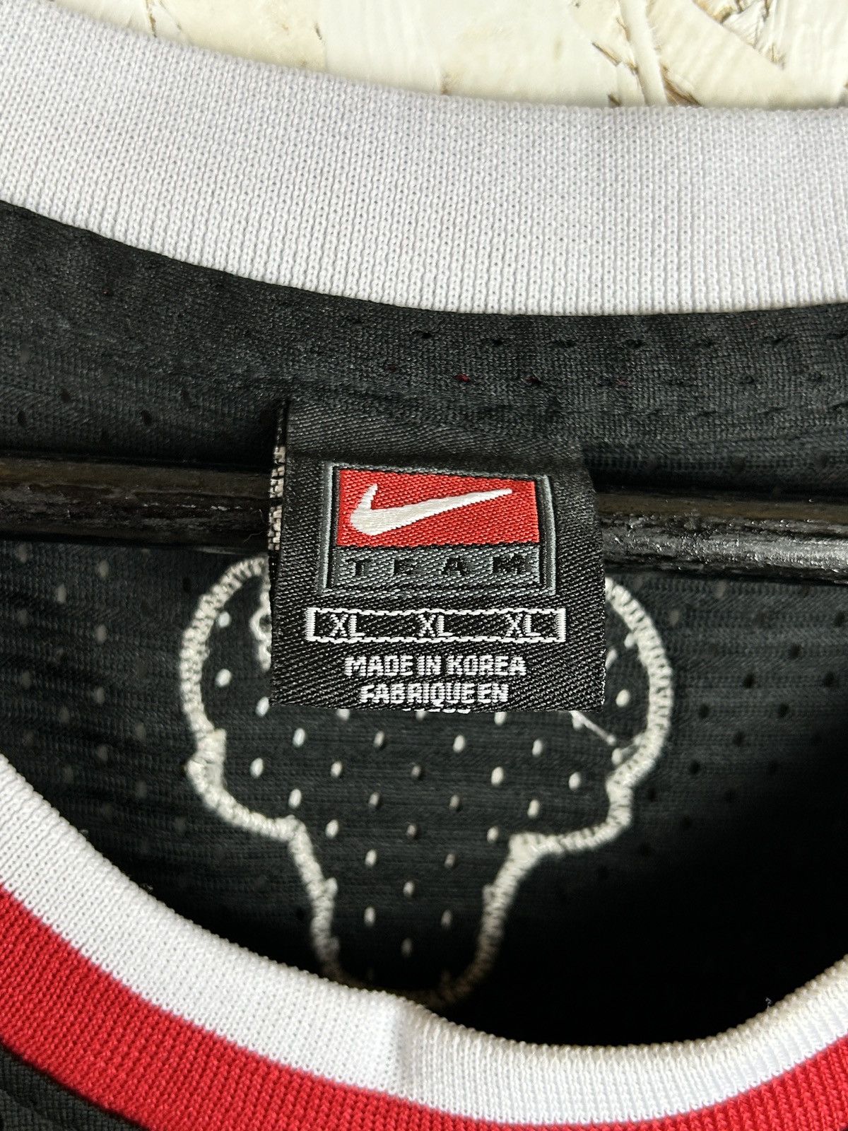 NBA Vintage Nike Chicago Bulls #23 Michael Jordan NBA Jersey XL Size US XL / EU 56 / 4 - 8 Thumbnail