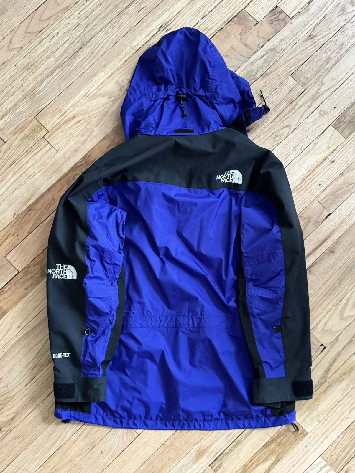 The North Face The North Face Gore-Tex Jacket Rare Aztec Blue Size US S / EU 44-46 / 1 - 2 Thumbnail