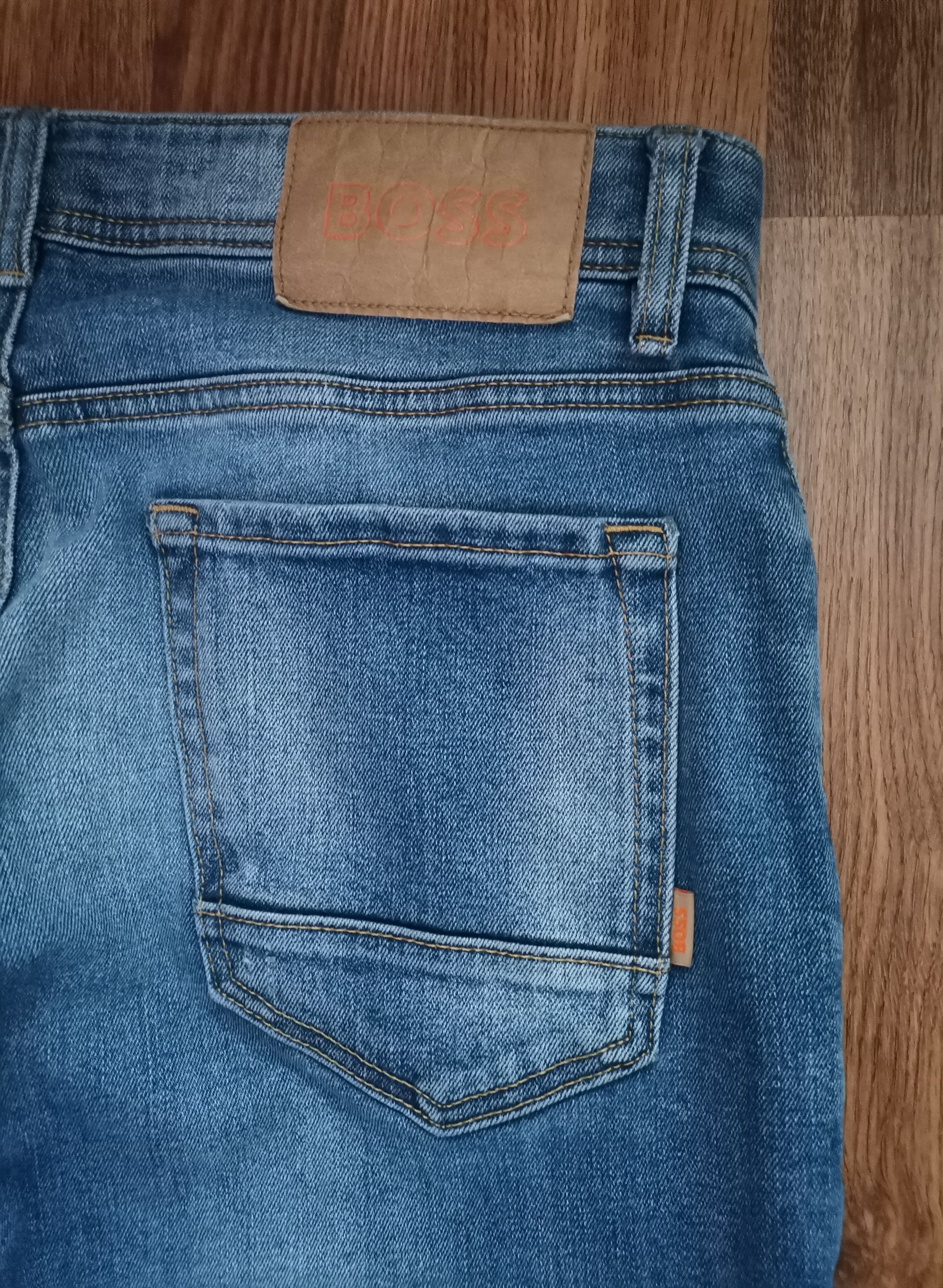 Hugo Boss Hugo Boss Distressed Jeans Size US 33 - 5 Thumbnail