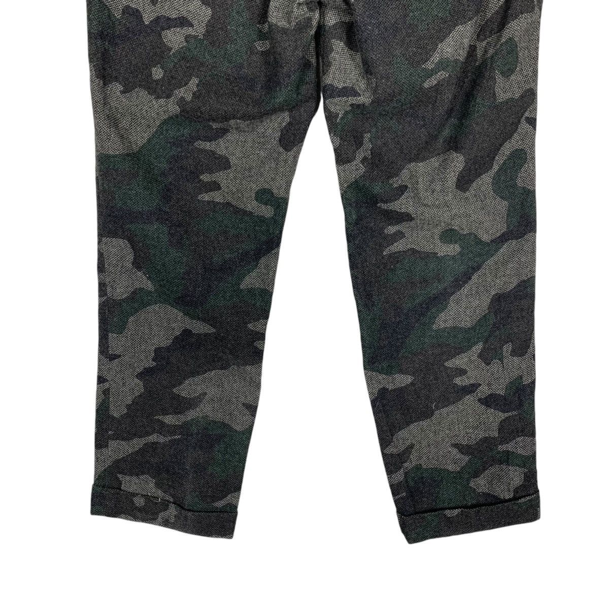 Global Work GLOBAL WORK Green Camo Casual Pant #1384-C63 Size US 34 / EU 50 - 10 Thumbnail