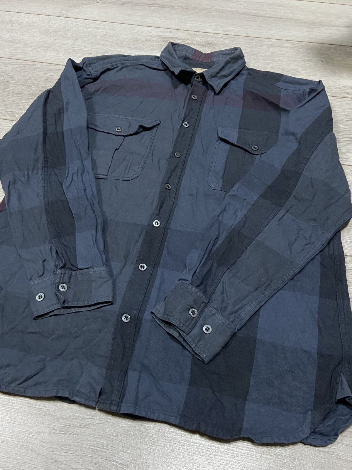 Burberry Burberry Brit shirt nova check dark blue overprint vintage Size US XL / EU 56 / 4 - 5 Thumbnail