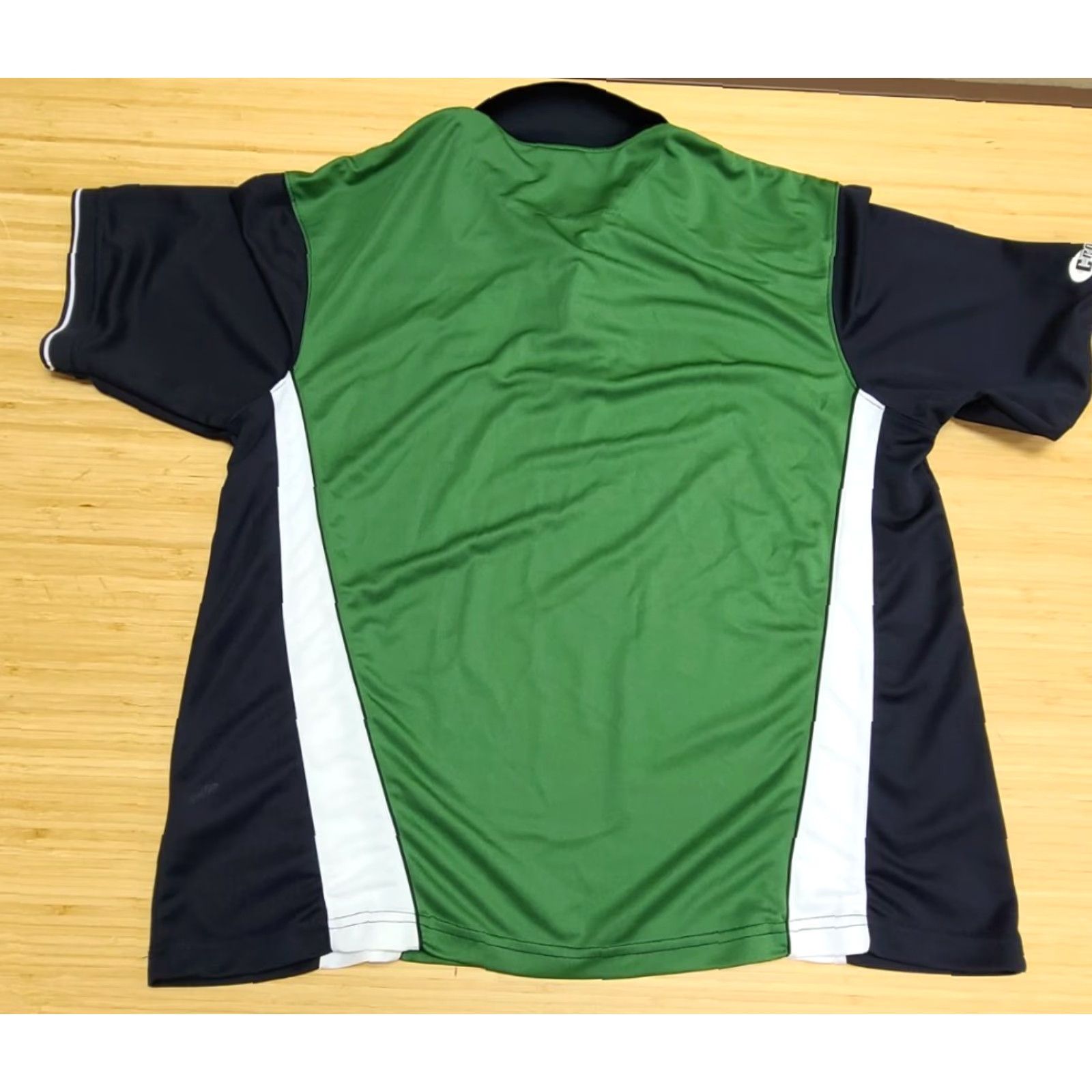 Vintage Croker Sports Ireland Men XL Polo Gray Green White S/S Collared Shirt Size US XL / EU 56 / 4 - 5 Thumbnail