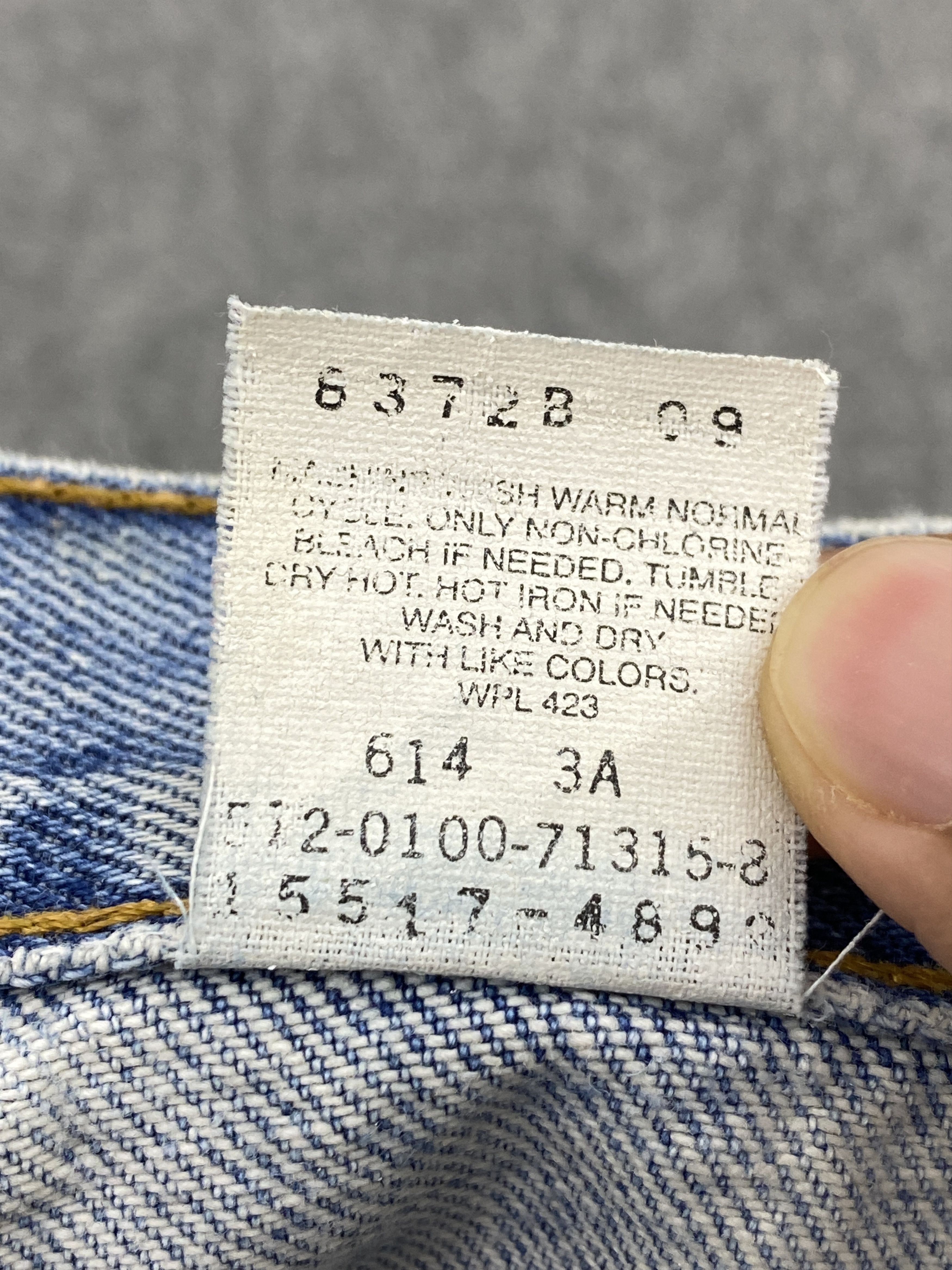 Levi's Vintage 90s Levis 517 Bootcut Relaxed Jeans DP2597 Size US 32 / EU 48 - 7 Thumbnail