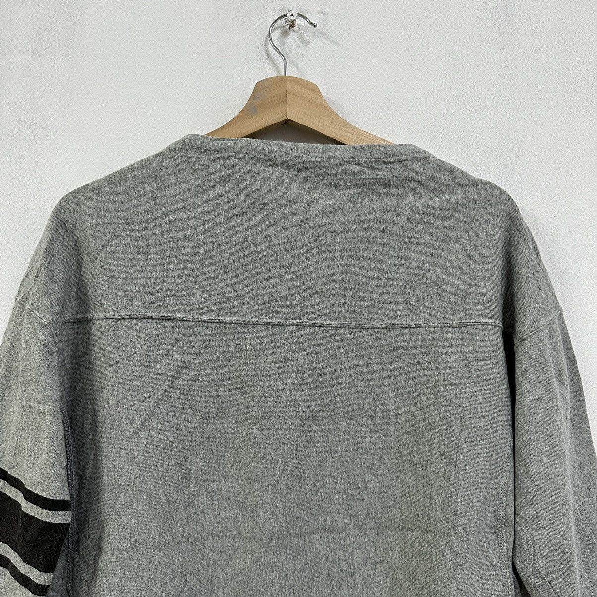 Champion Vintage Champion Sweatshirt Big Logo Size US M / EU 48-50 / 2 - 8 Thumbnail