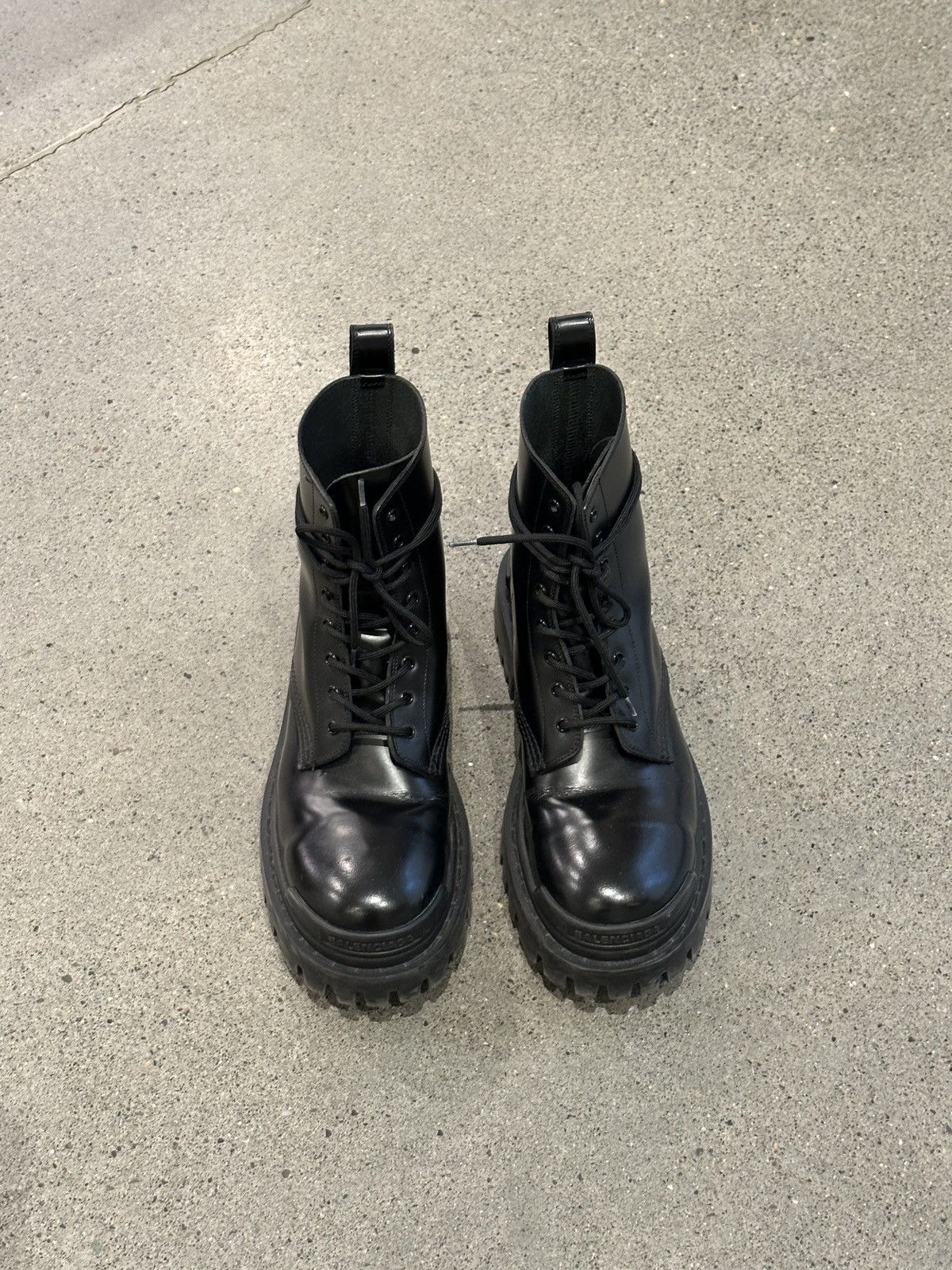 BALENCIAGA Strike boots ストライク Balenciaga strike boots 42 バレンシアガ ストライク