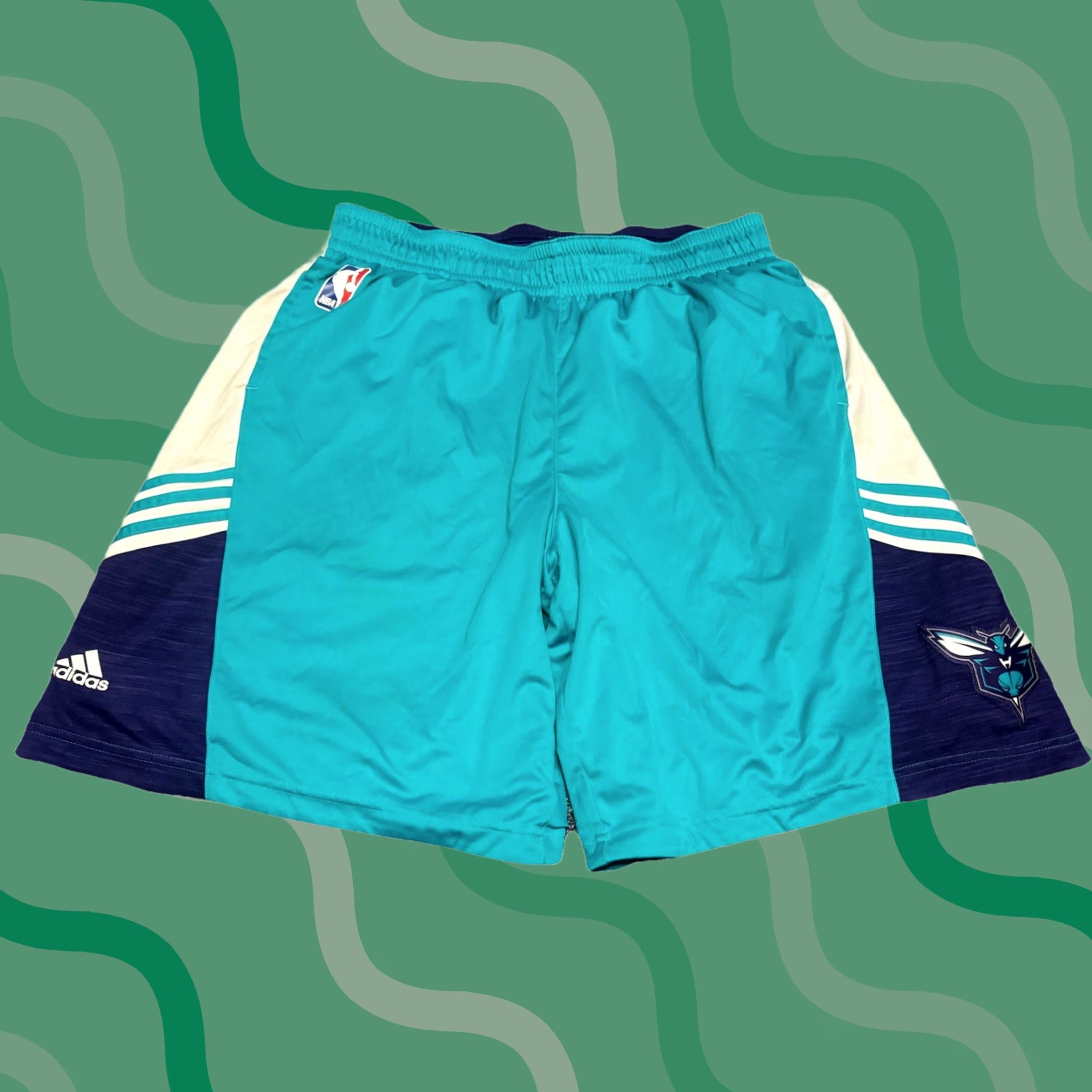 Adidas Adidas Mens Charlotte Hornets Pregame Basketball Shorts Teal/Blue XL N5 Size US 36 / EU 52 - 1 Thumbnail