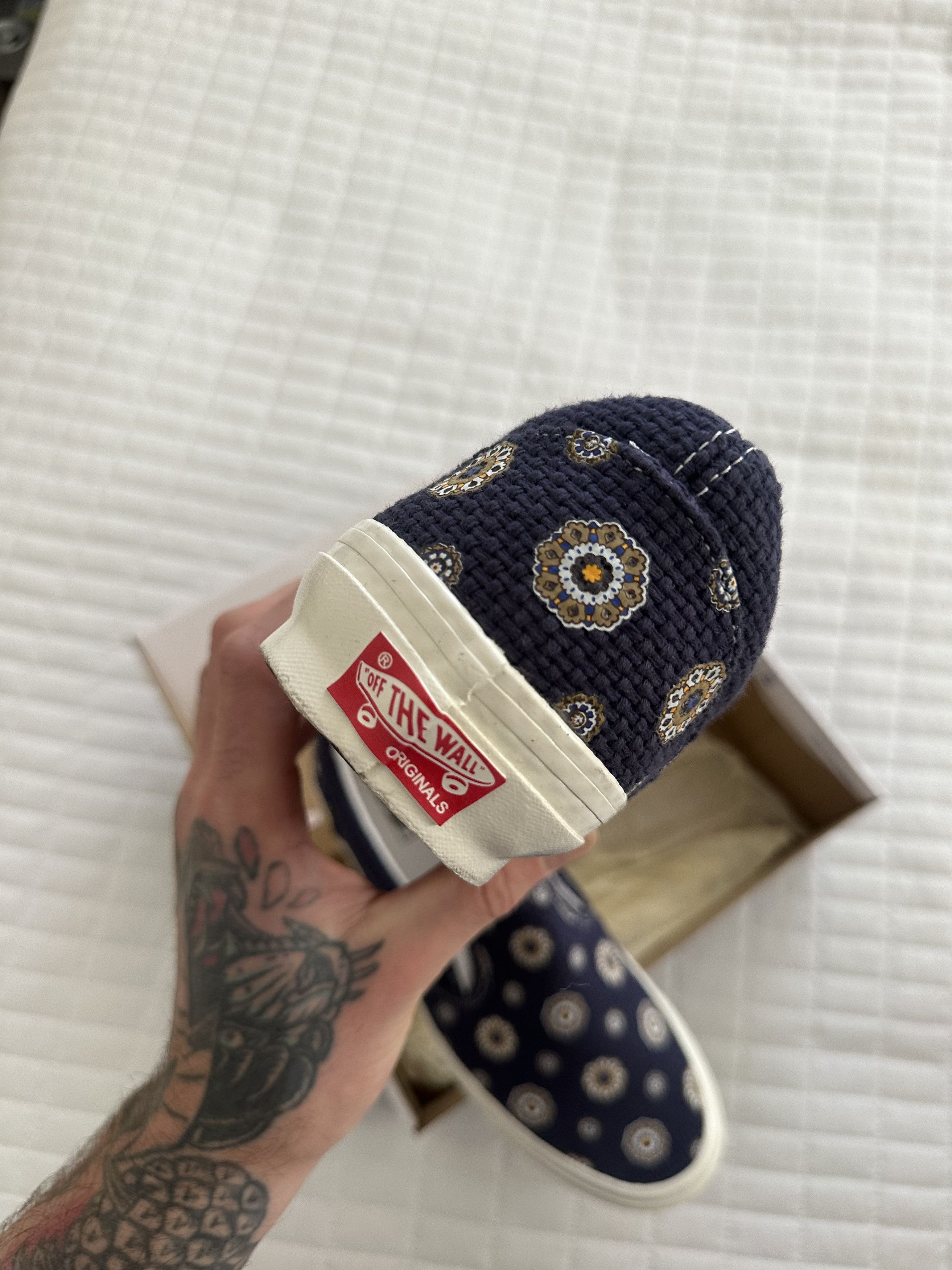 Kith × Vans Vans OG Classic Slip-On LX Kith for Vault Medallion Size US 11.5 / EU 44-45 - 15 Thumbnail