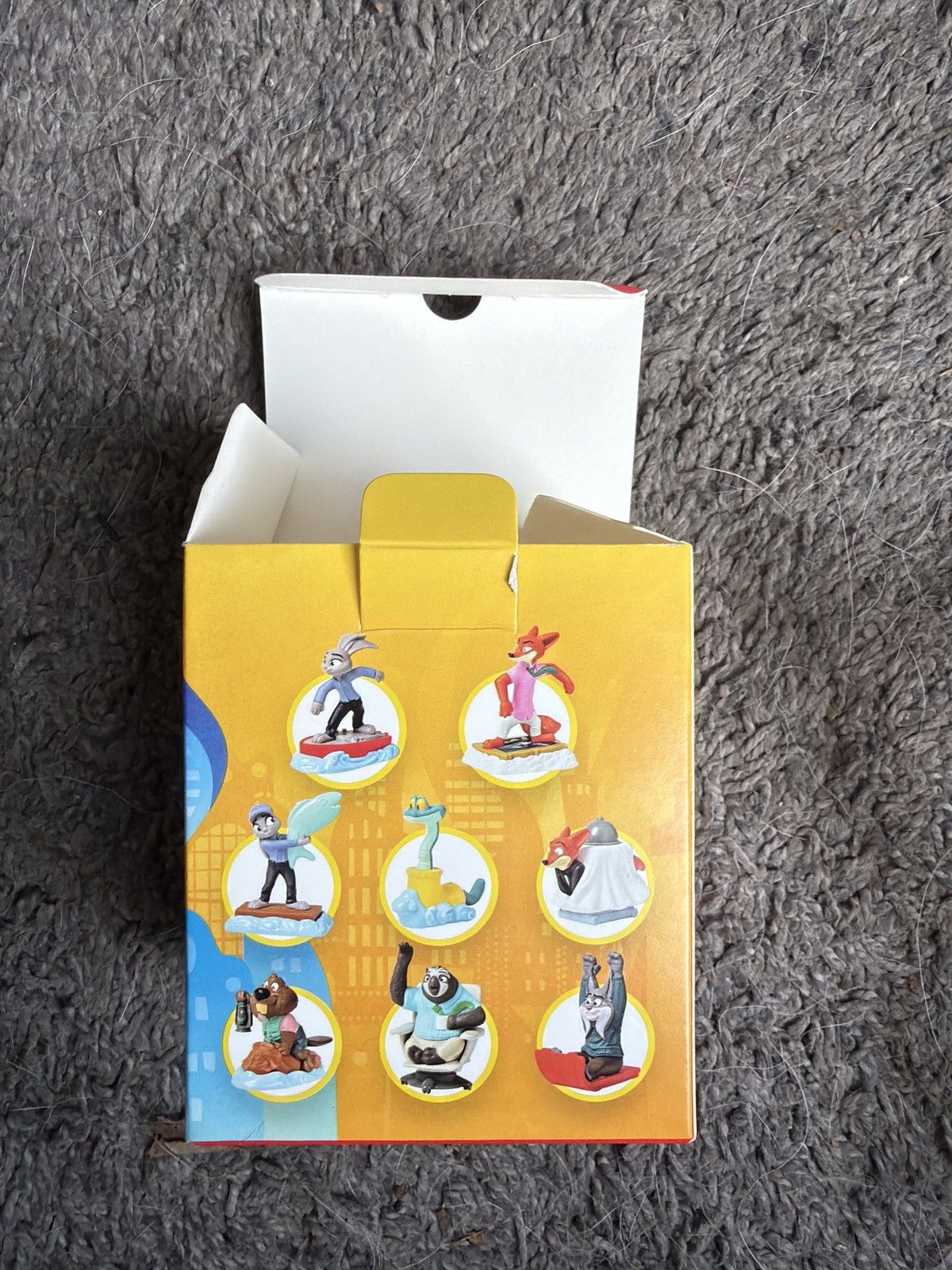 Disney 2025 McDonald’s Zootopia 2 Pawbert Pelter Size ONE SIZE - 6 Thumbnail