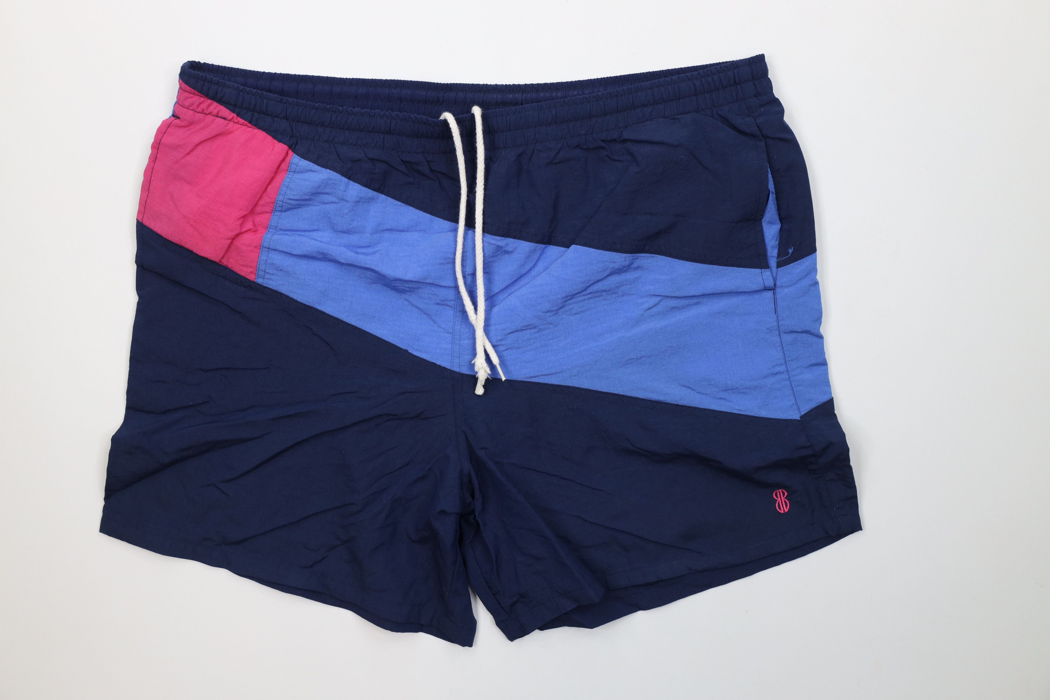 Vintage Vintage 90s Streetwear Block Lined Shorts Swim Trunks Nylon Size US 36 / EU 52 - 1 Thumbnail
