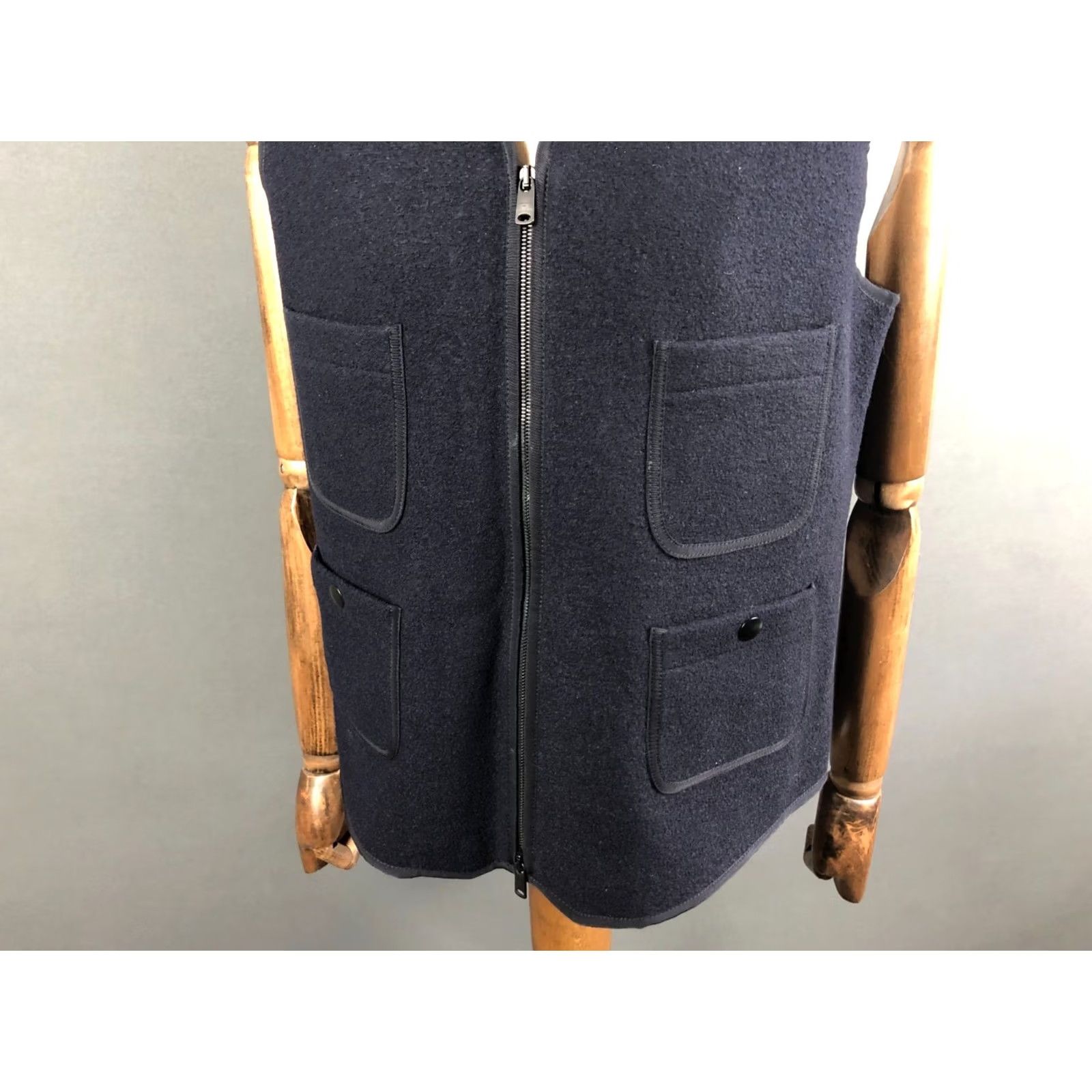 Circolo 1901 Circolo 1901 Men Gilet Wool Dark Blue Size 40 UK40 Virgin Wool Two-Way Zipper Casual Vest Size US XXS / EU 40 - 6 Thumbnail