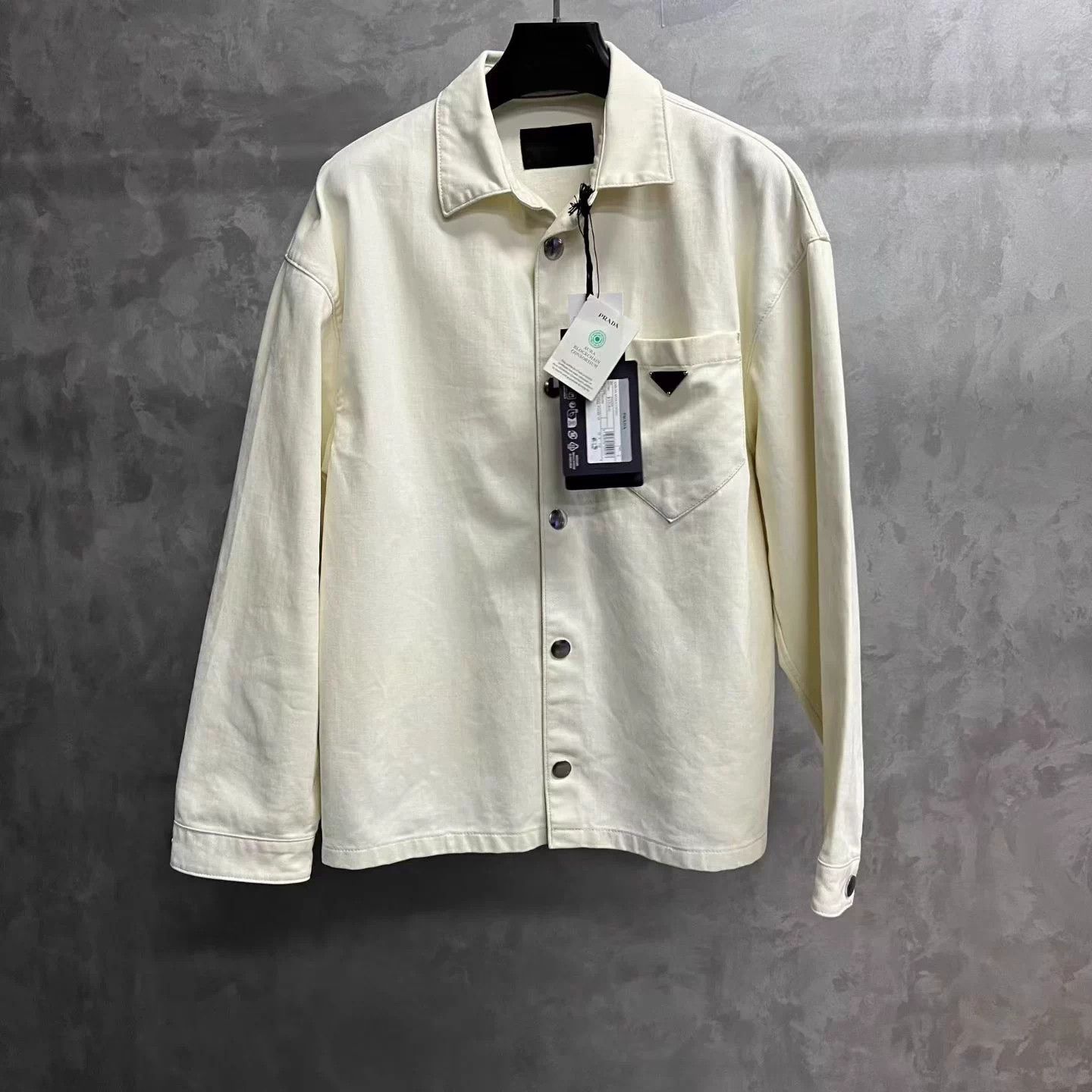 Prada Prada Ivory Solid Logo Long-Sleeve Shirt L Size US L / EU 52-54 / 3 - 1 Thumbnail