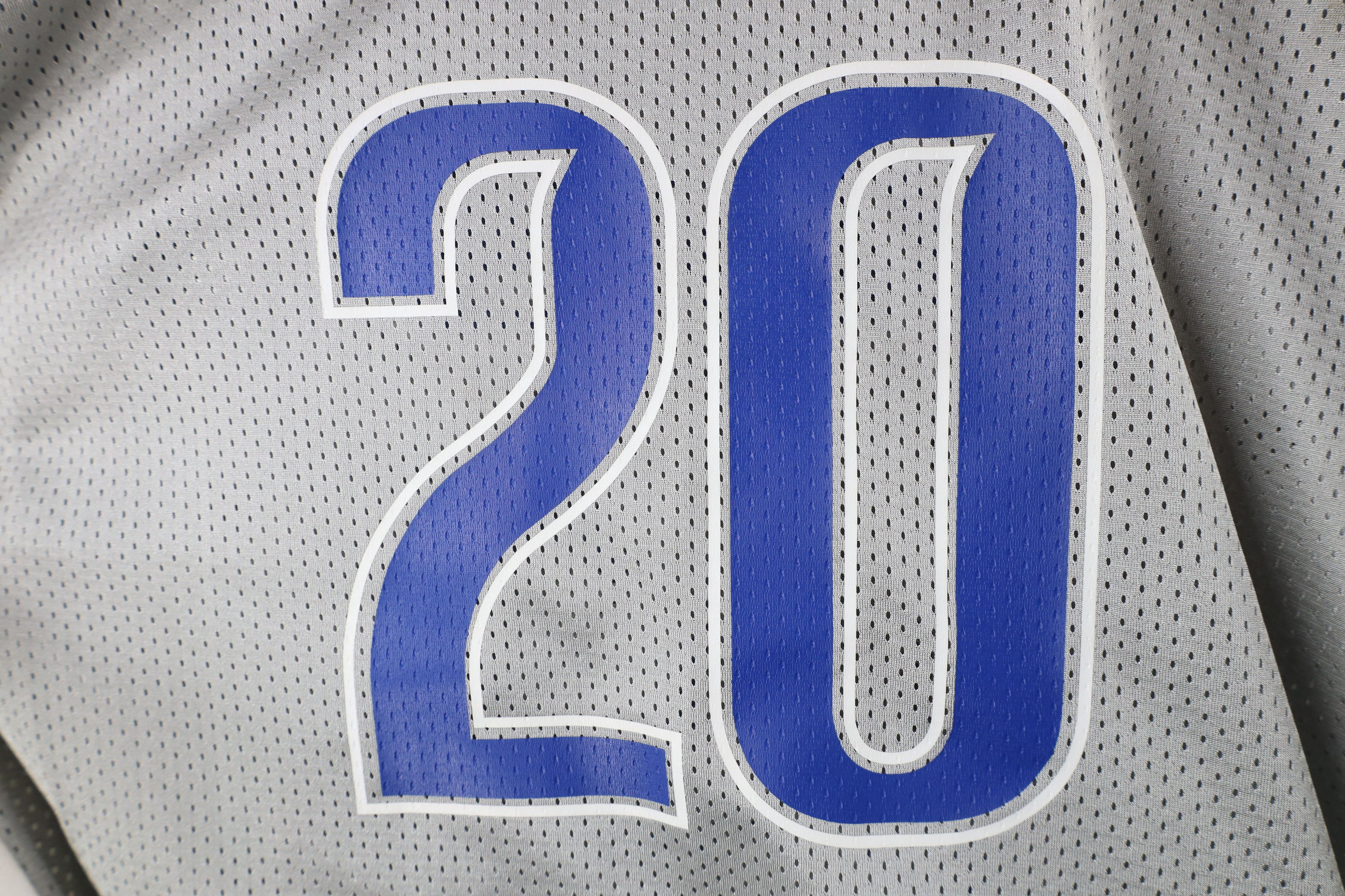 Vintage Vintage 90s Sanders Detroit Lions Football Jersey Silver #20 Size US XL / EU 56 / 4 - 10 Thumbnail