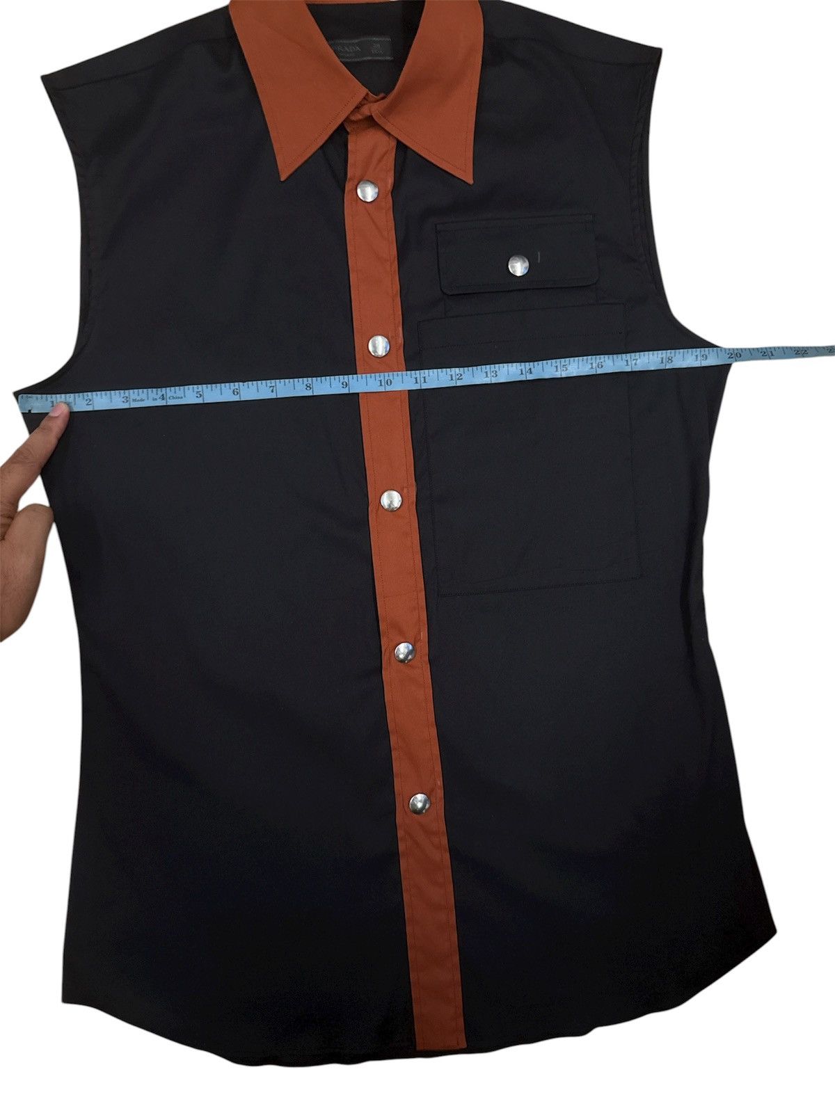 Prada Prada Sleeveless Button Down Shirt Vest Size US M / EU 48-50 / 2 - 20 Thumbnail