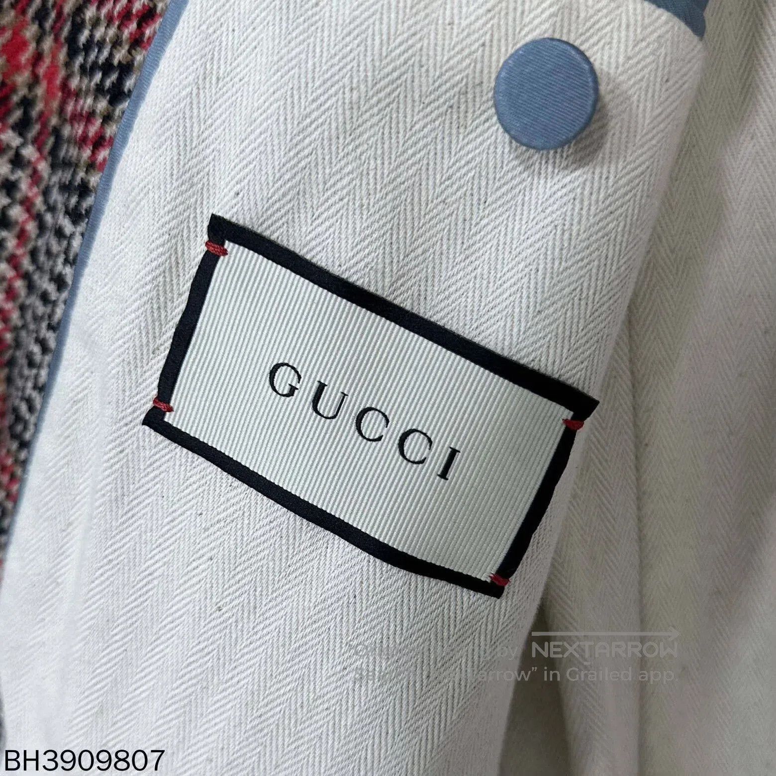 Gucci gucci plaid blazer with interior detail. Size US M / EU 48-50 / 2 - 5 Thumbnail