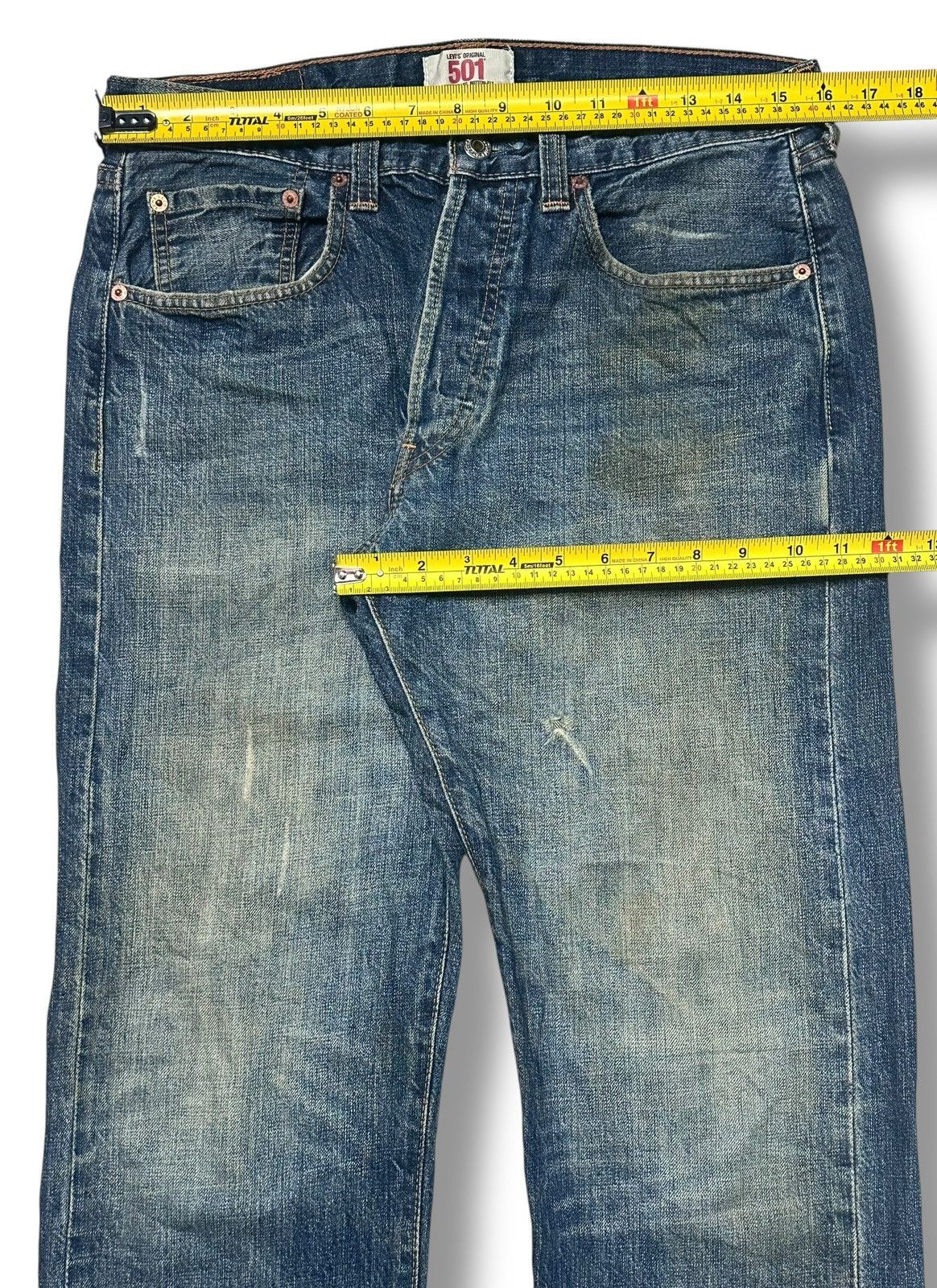 Levi's Levis 501 Vintage 90's Straight Cut Button Fly With Faded Size US 32 / EU 48 - 13 Thumbnail