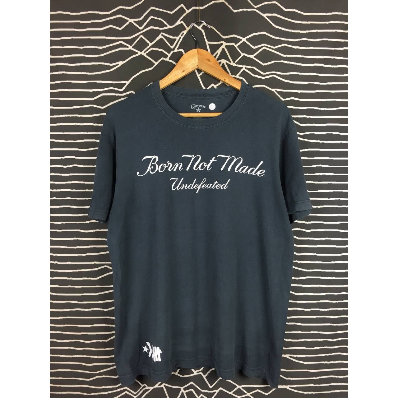 Converse × Undefeated Converse X Undefeated UNDFTD Born Not Made Undefeated Tee Size US L / EU 52-54 / 3 - 1 Thumbnail