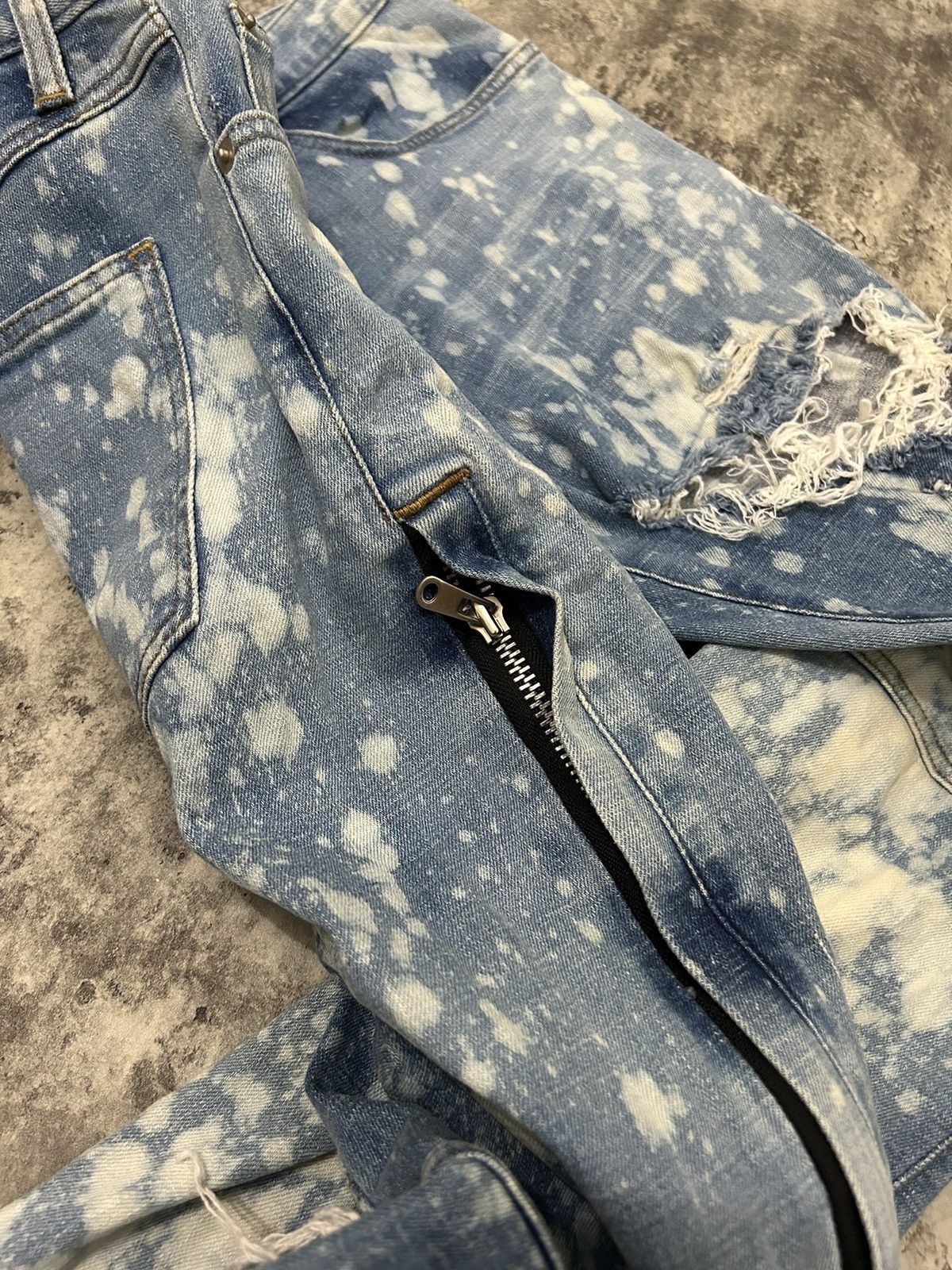 Japanese Brand Halo Tokyo Japan Acid Wash Distressed Jeans Size US 33 - 11 Thumbnail