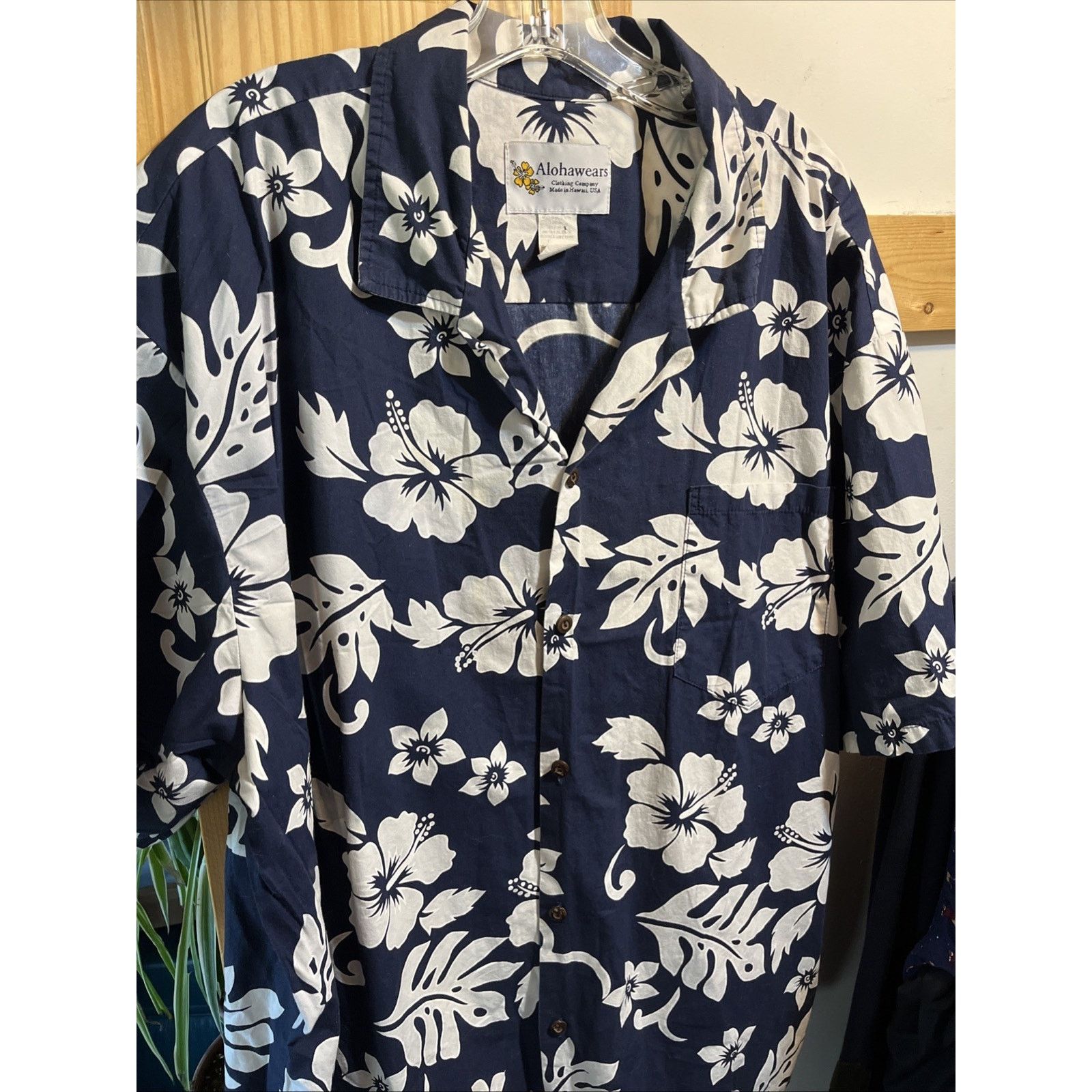 Other AlohaWears VTG Shirt Men 3XL Navy White Floral Hawaiian USA Size US XXL / EU 58 / 5 - 6 Thumbnail