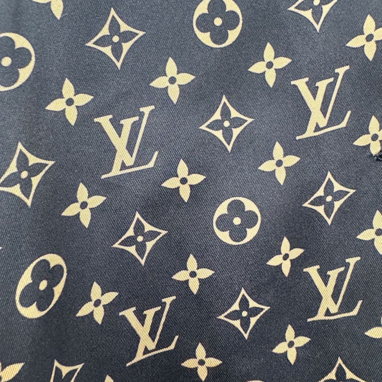 Louis Vuitton Louis Vuitton Black full logo mulberry silk shirt Nextarro Size XS / US 0-2 / IT 36-38 - 7 Thumbnail