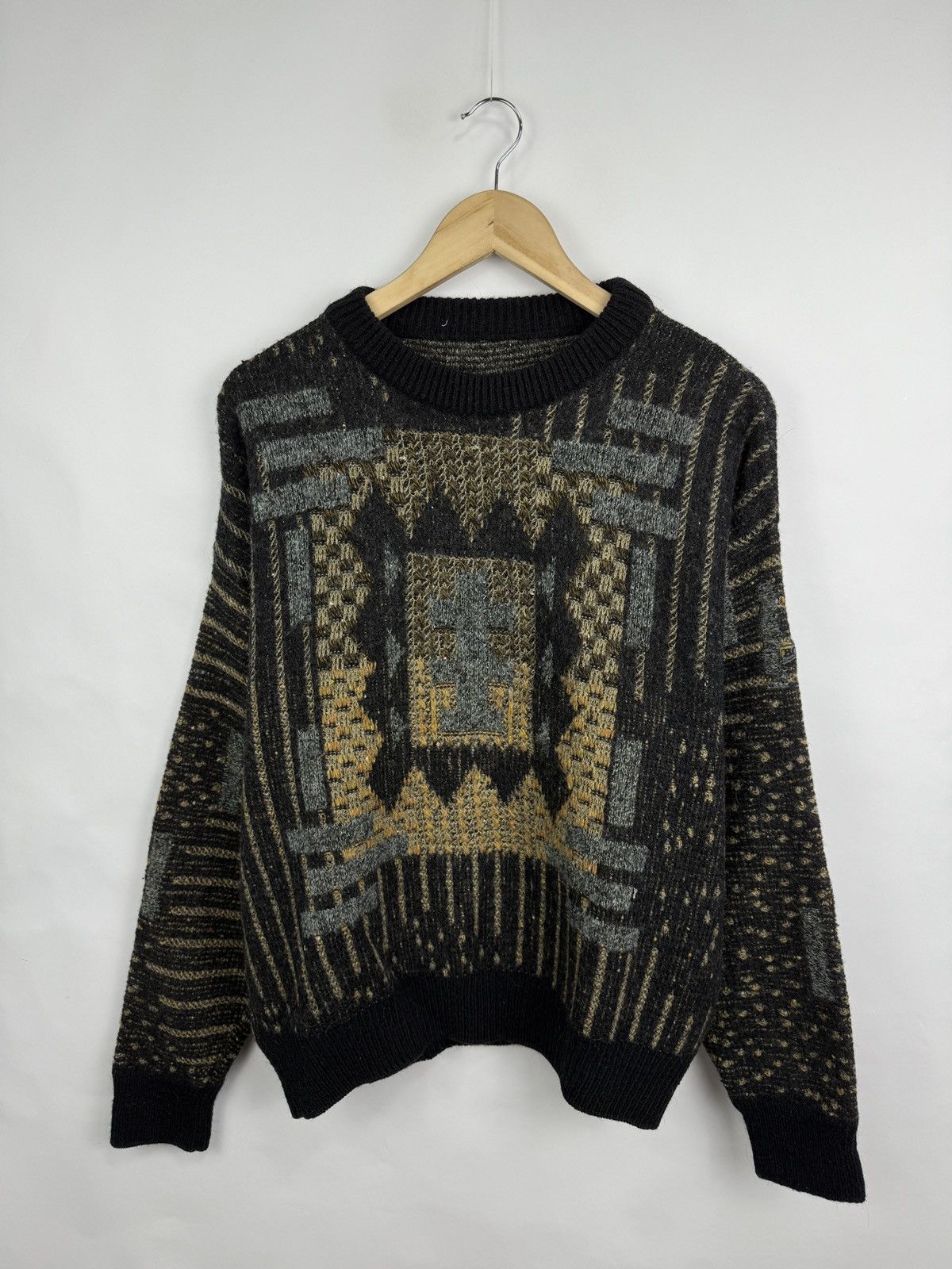 Hugo Boss 🇮🇹 Vintage 90s Hugo Boss Archive Knit Sweaters Made in Italy Size US M / EU 48-50 / 2 - 3 Thumbnail