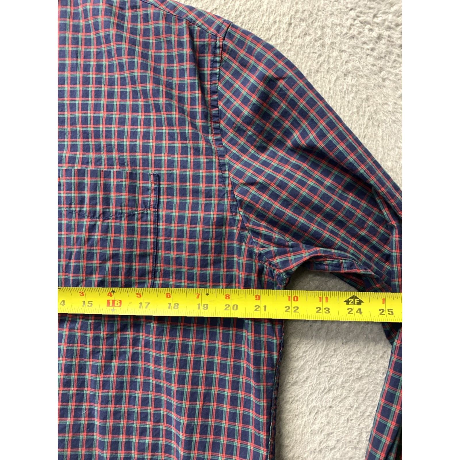 Tommy Hilfiger Tommy Hilfiger Button-Down Shirt Men’s M Multicolor Plaid Casual Travel Button-Up Collared Lightweight Cotton Regular Fit Size US M / EU 48-50 / 2 - 7 Thumbnail