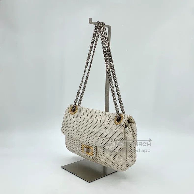 Chanel Chanel Baguette 12 open white cowhide perforated hollow si Size ONE SIZE - 3 Thumbnail