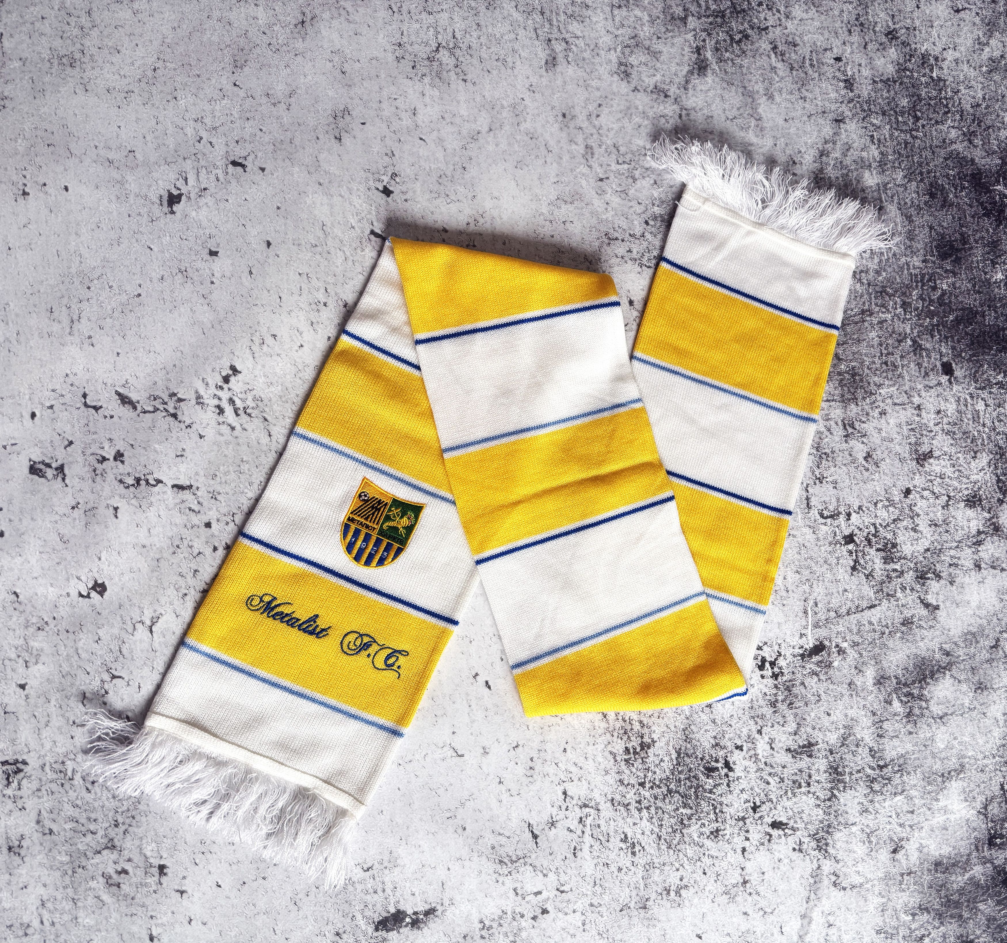 Other FC Metalist 1925 Kharkiv - Football Scarf RARE Size ONE SIZE - 1 Thumbnail