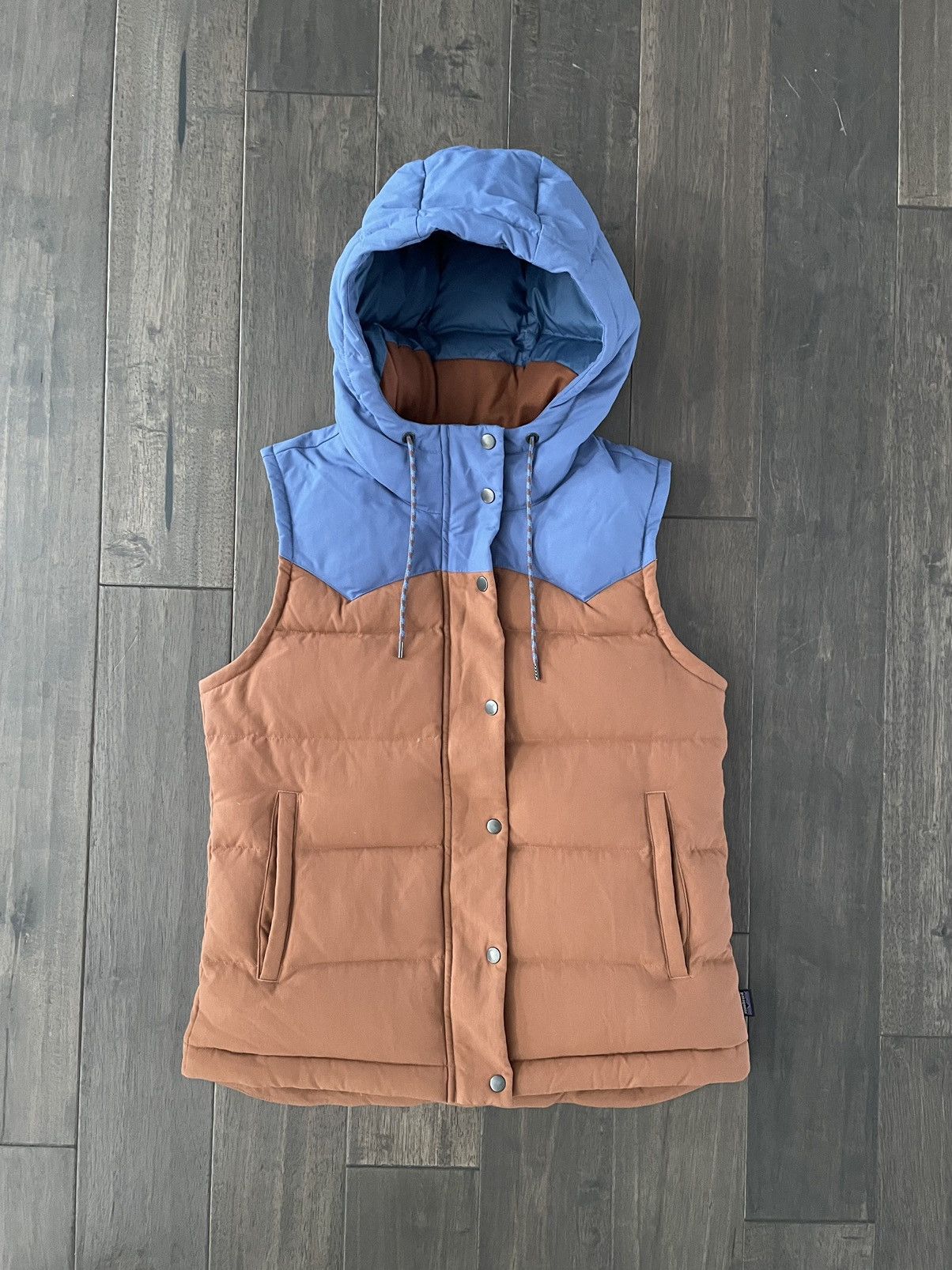 Patagonia 🖌️Patagonia Women’s Bivy Down Hooded Vest (Sz M) Size M / US 6-8 / IT 42-44 - 3 Thumbnail