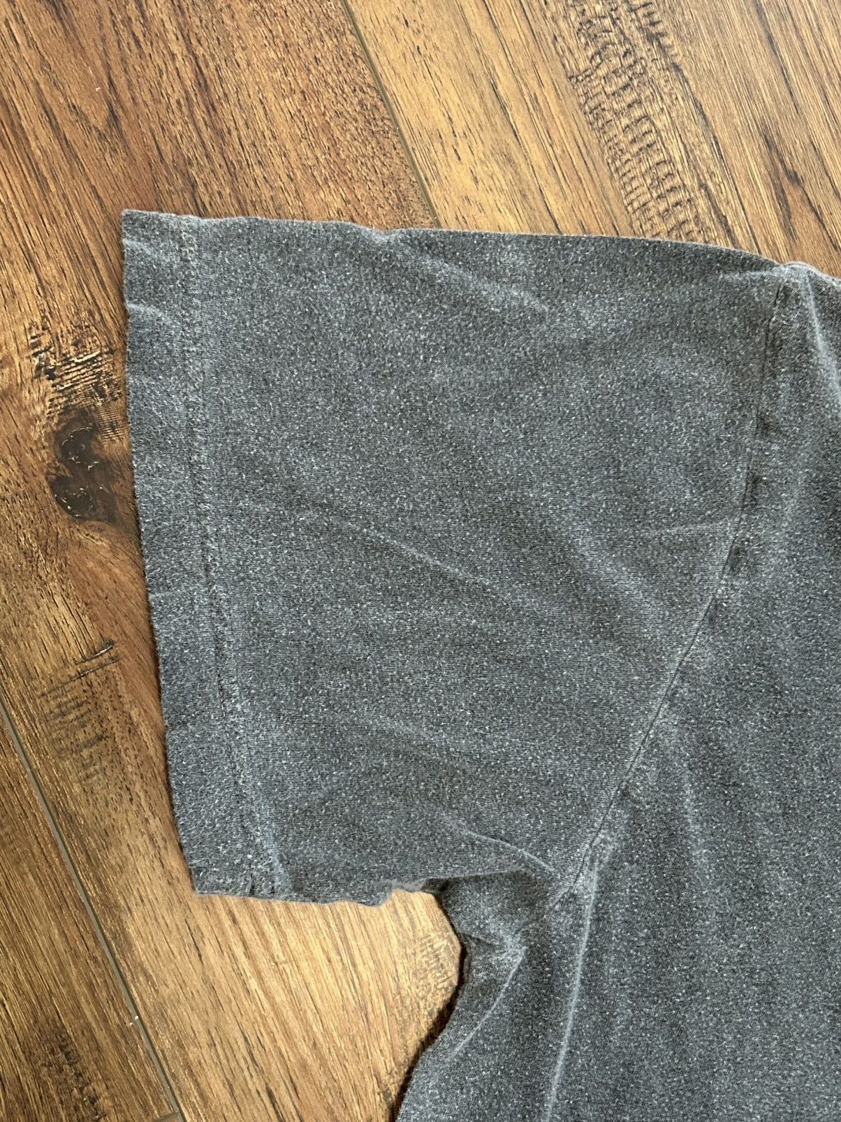 Levi's Faded distressed Levi T-shirt Size US L / EU 52-54 / 3 - 5 Thumbnail