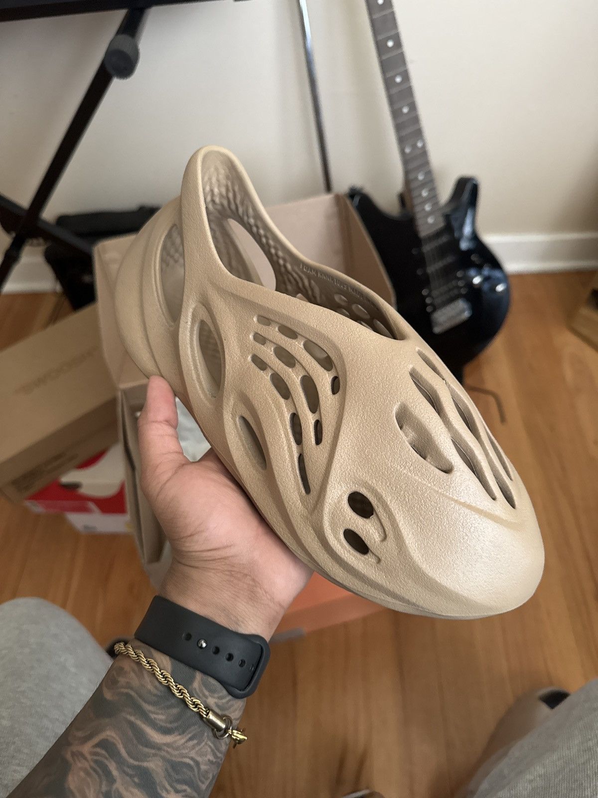 Adidas × Kanye West × Yeezy Adidas Yeezy Foam RNR Clay Taupe Size US 10 / EU 43 - 6 Thumbnail