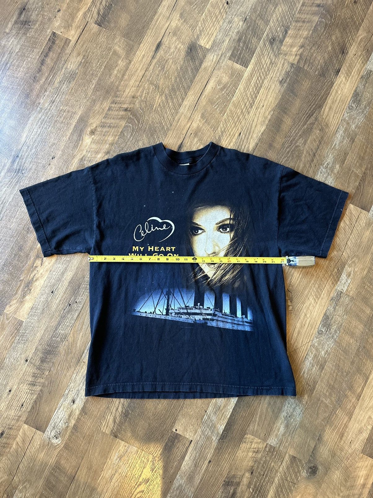 Vintage Celine 1997 My Heart Will Go On tour tee Size US XL / EU 56 / 4 - 7 Thumbnail