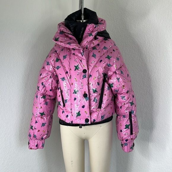 Moncler MONCLER GENIUS + 3 Moncler Grenoble Cropped Printed Quilted Size S / US 4 / IT 40 - 1 Thumbnail