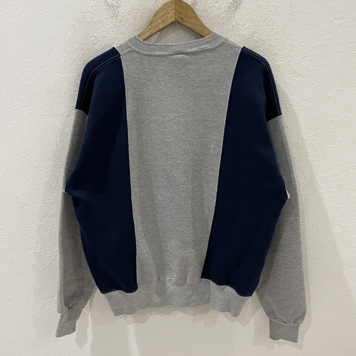 Russell Athletic Vintage 90s Russell Athletic Pullover Sweatshirt Size US L / EU 52-54 / 3 - 8 Thumbnail