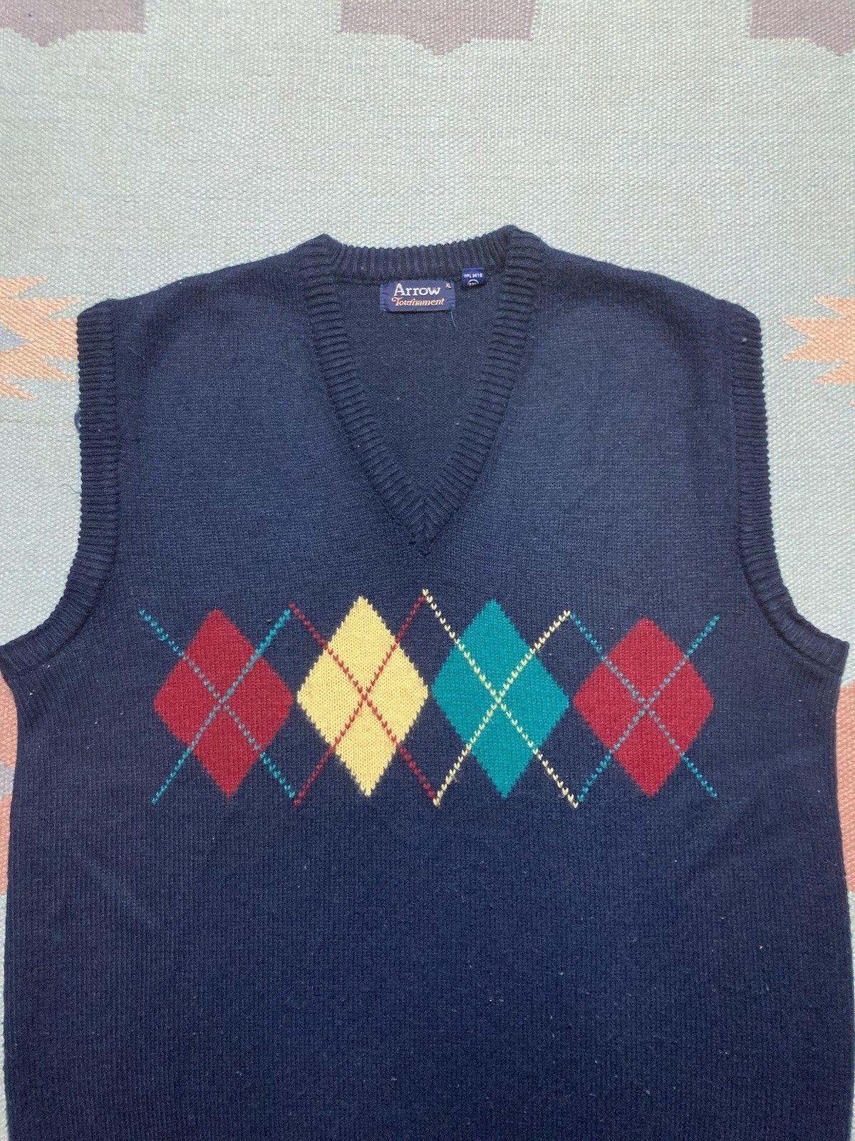 Vintage 80s acrylic knit sweater vest arrow argyle golf soft mens XL Size US XL / EU 56 / 4 - 2 Thumbnail