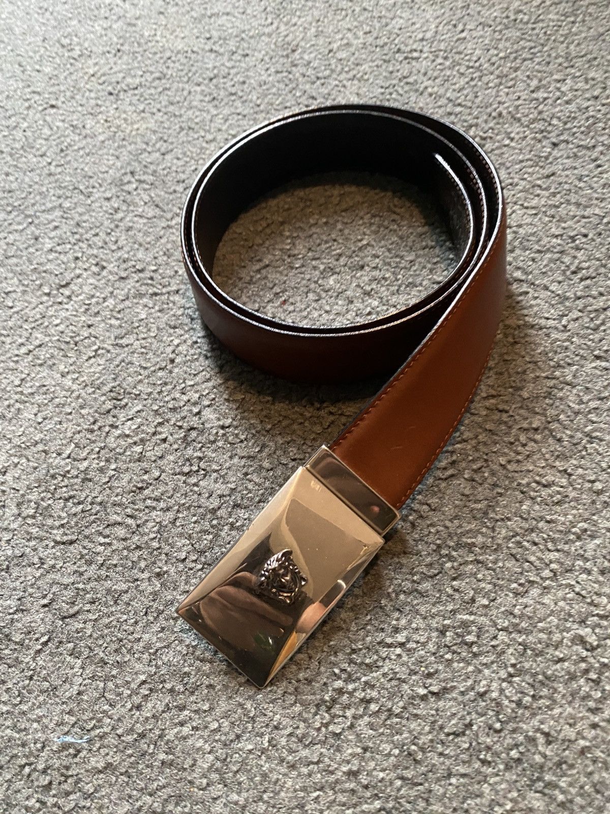 Designer × Versace VINTAGE 90s GIANNI VERSACE BELT Size 34 - 1 Thumbnail
