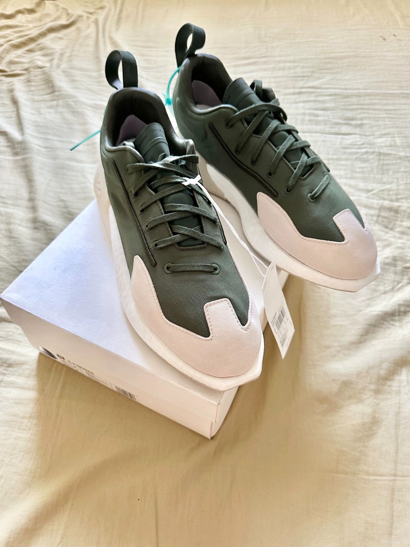 Y-3 Y-3 Orisan Low Top Running Shoes Green Unisex 43.3 Size US 9.5 / EU 42-43 - 7 Thumbnail