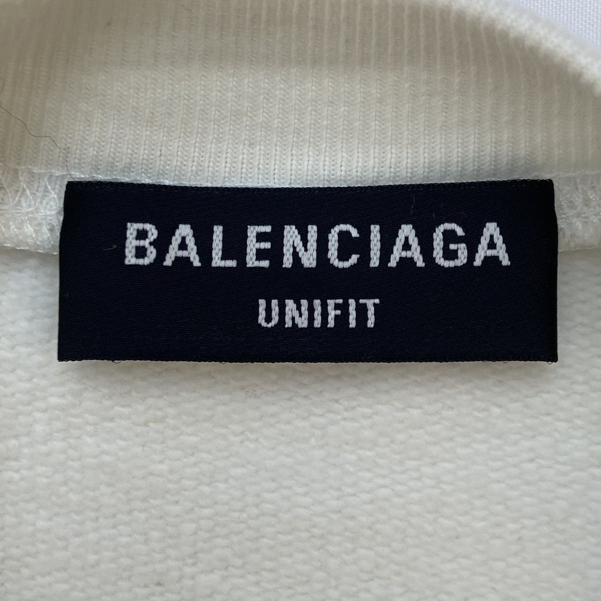 Balenciaga Balenciaga Letter Printed Long Sleeve Sweatshirt K26WX Size US S / EU 44-46 / 1 - 6 Thumbnail