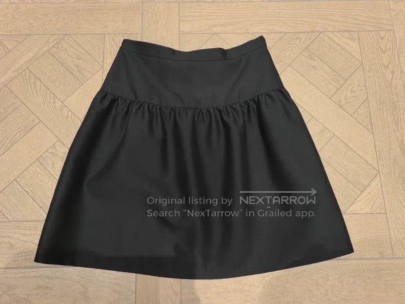 Valentino Valentino Black skirt Size S / US 4 / IT 40 - 3 Thumbnail