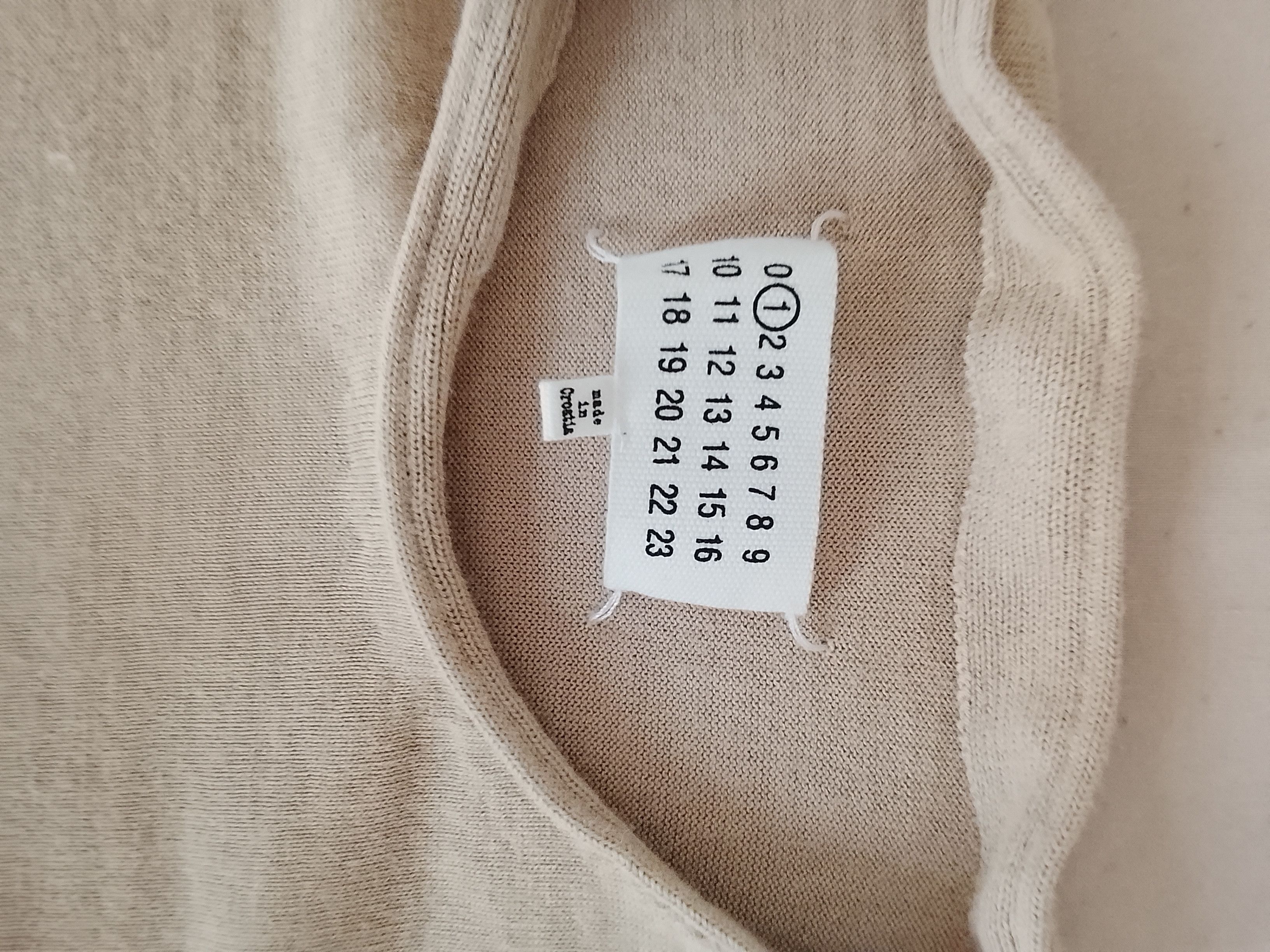 MM6 Authentic MM6 Maison Margiela deconstructed top Size US L / EU 52-54 / 3 - 6 Thumbnail