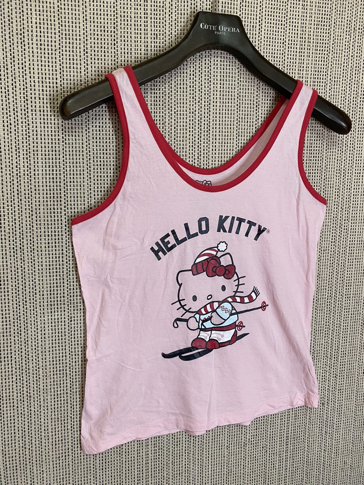 Anime × Japanese Brand ‼️SANRIO 2015 HELLO KITTY SKI TANKTOP ‼️ Size M / US 6-8 / IT 42-44 - 2 Thumbnail