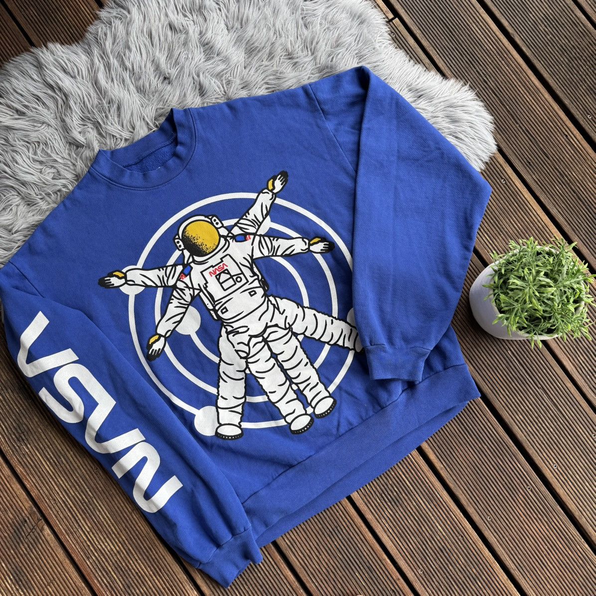 Band Tees × Cactus Plant Flea Market × Kid Cudi KID CUDI NASA TOUR CREWNECK HYPE BAND SWEATSHIRT CPFM STYLE Size US L / EU 52-54 / 3 - 3 Thumbnail