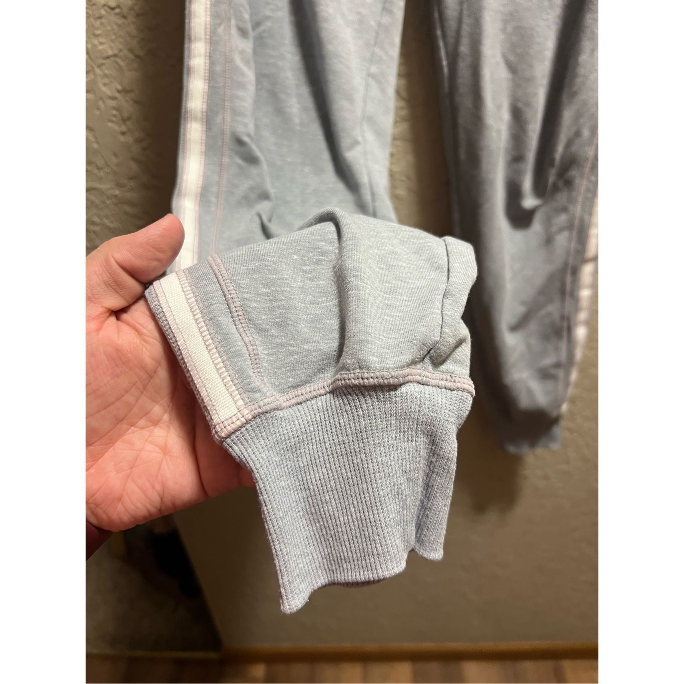 Athleta Athleta Jogger Sweatpants Woman’s Size Small Size 26" / US 2 / IT 38 - 2 Thumbnail